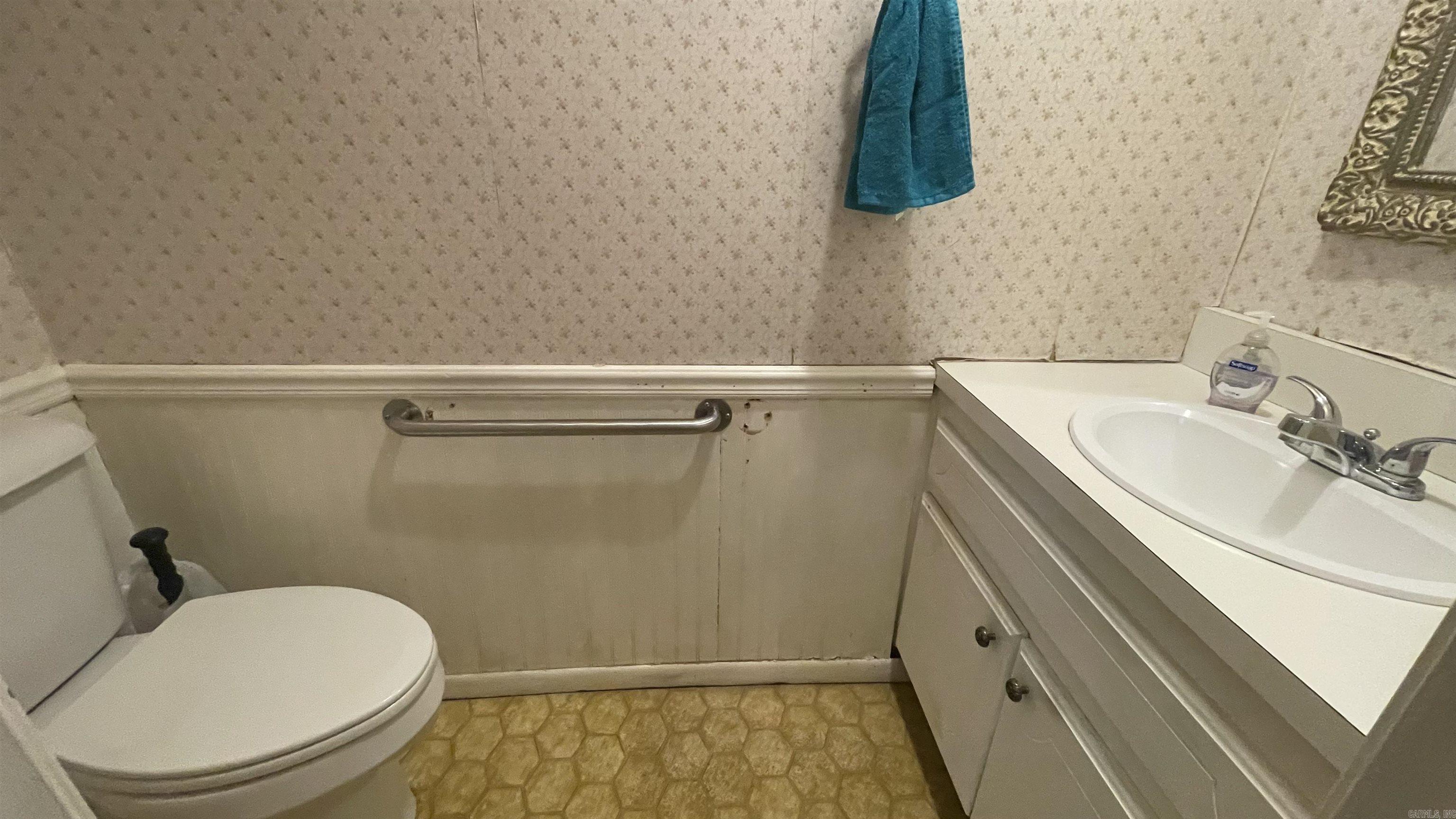 MISTY MEADOWS - Residential