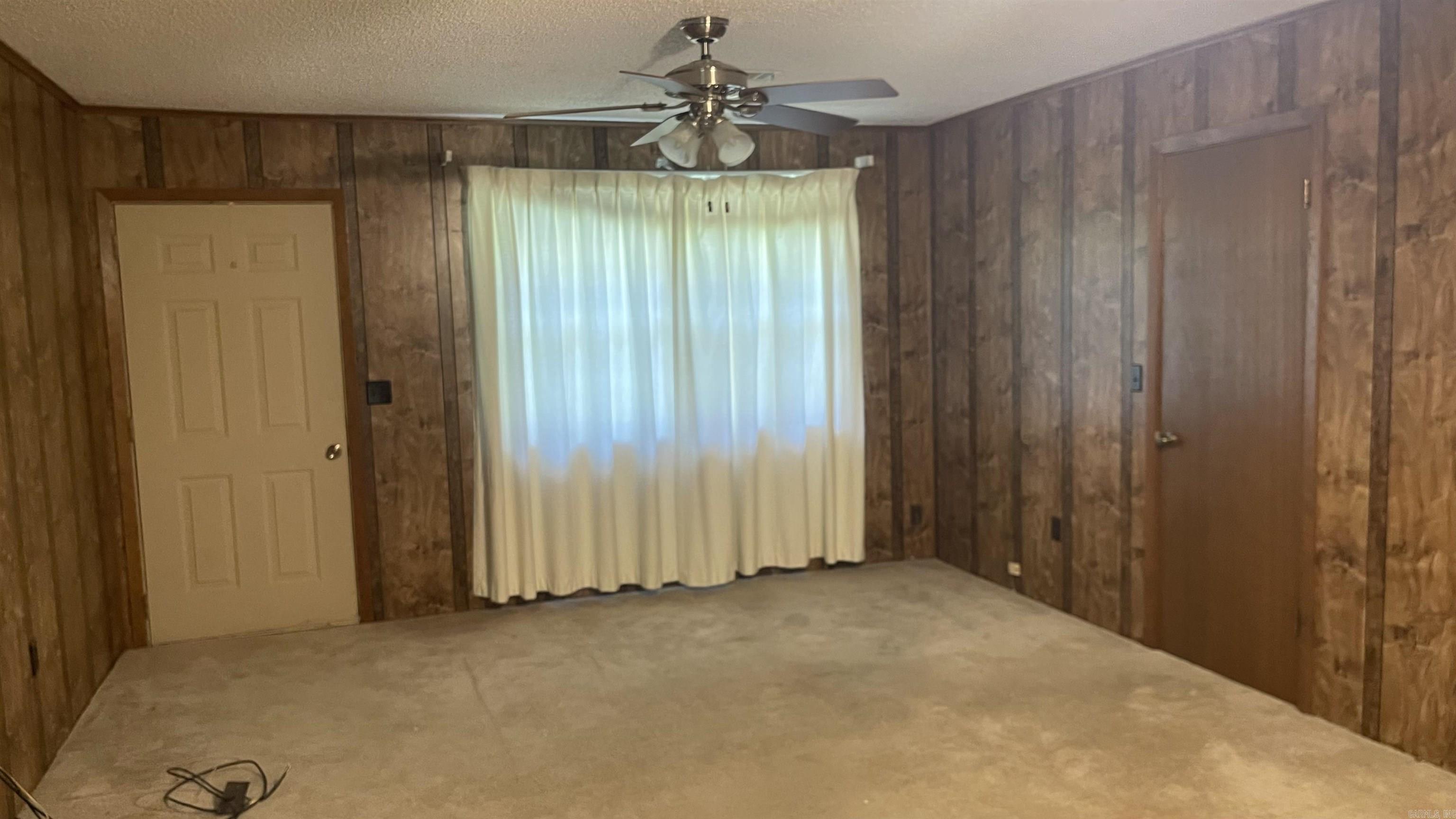 MISTY MEADOWS - Residential