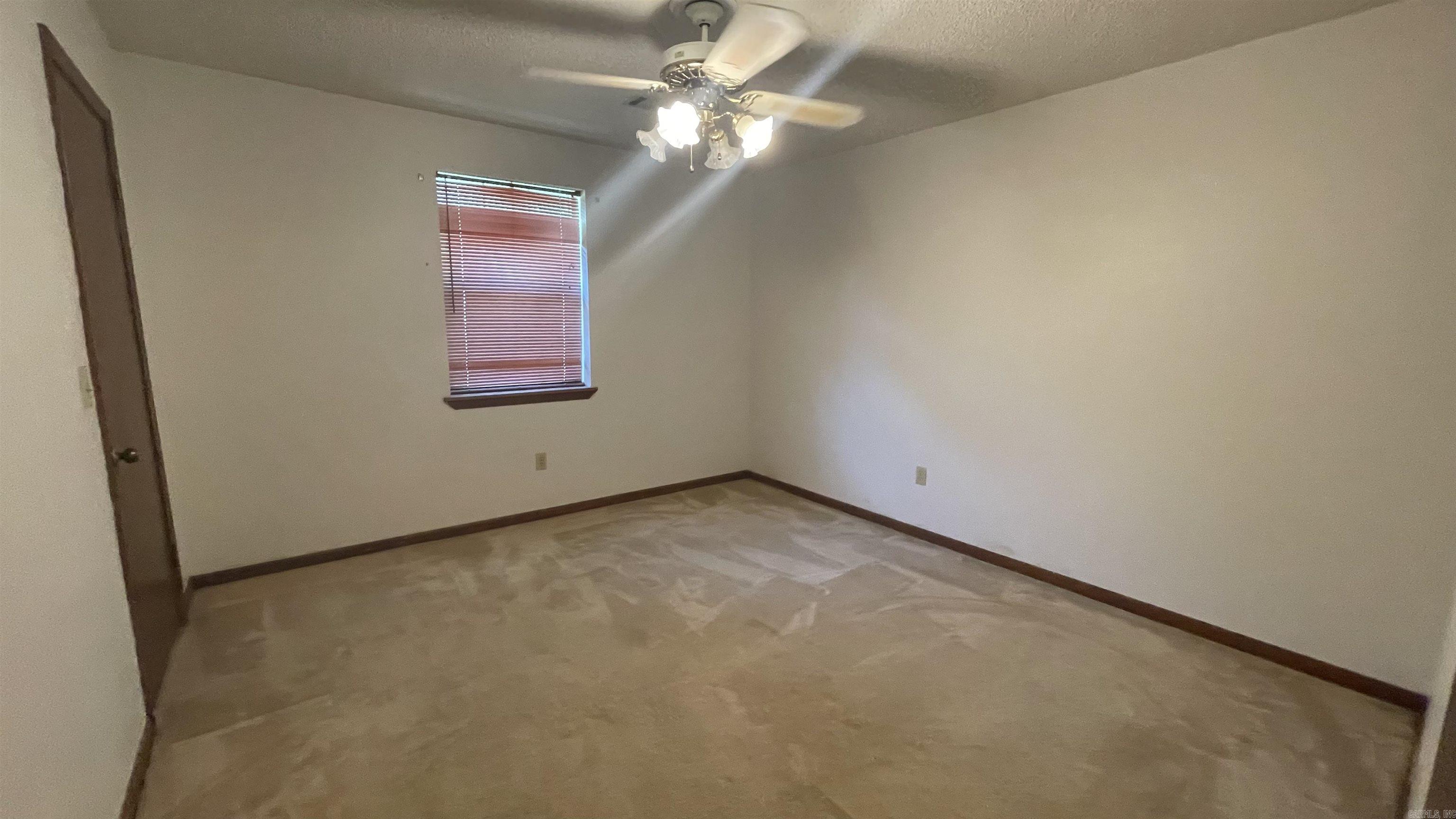 MISTY MEADOWS - Residential