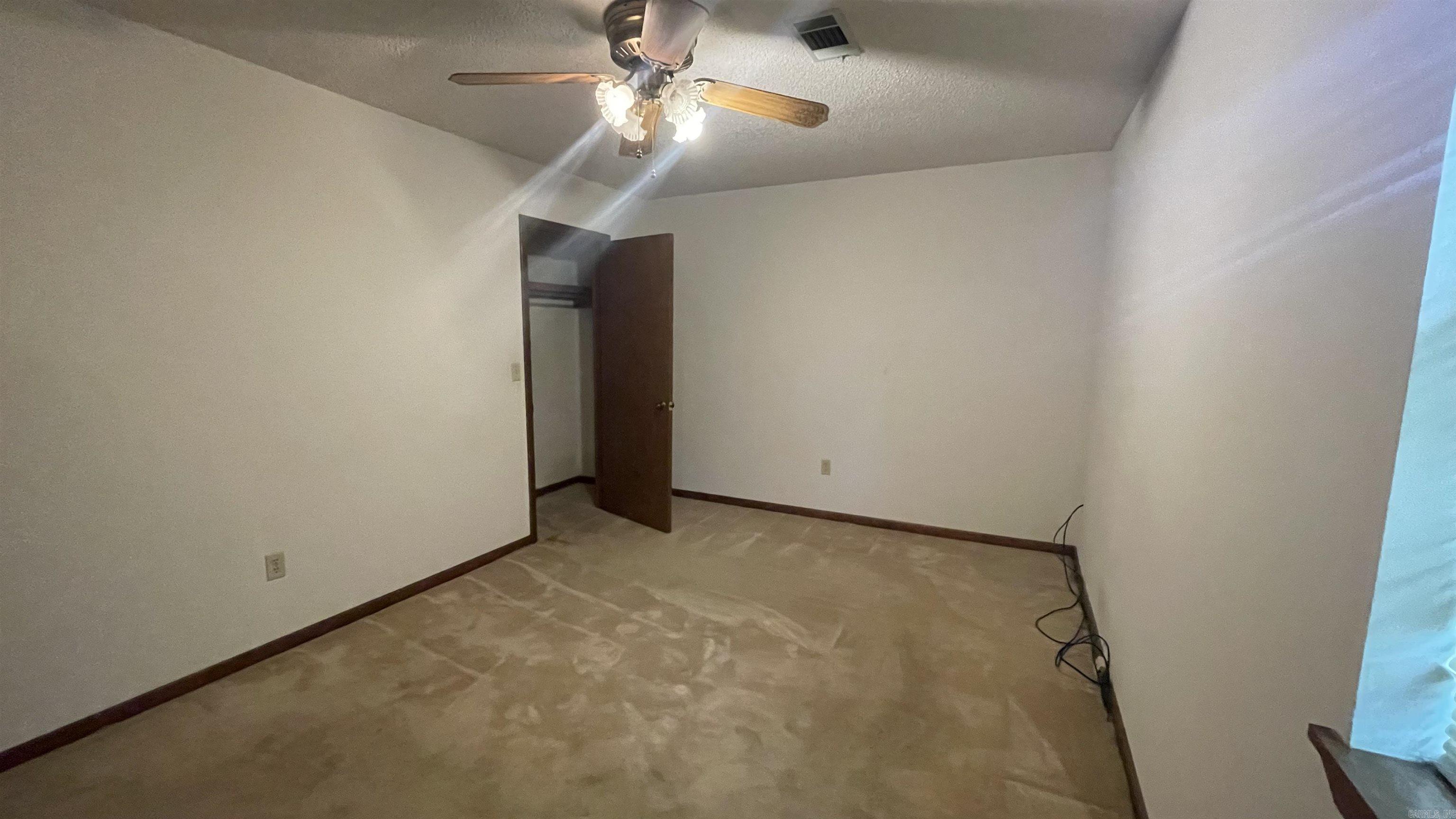 MISTY MEADOWS - Residential