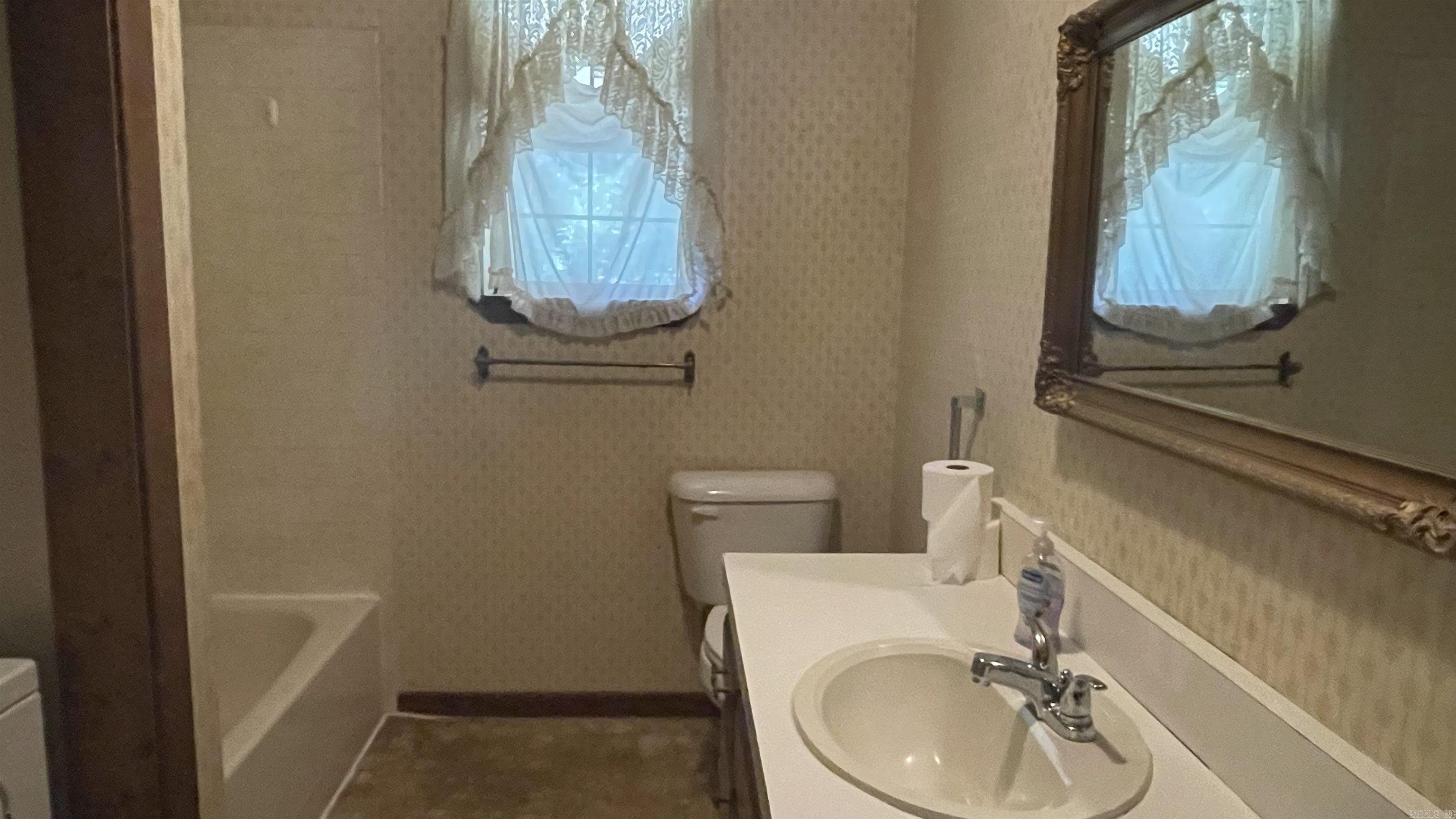 MISTY MEADOWS - Residential