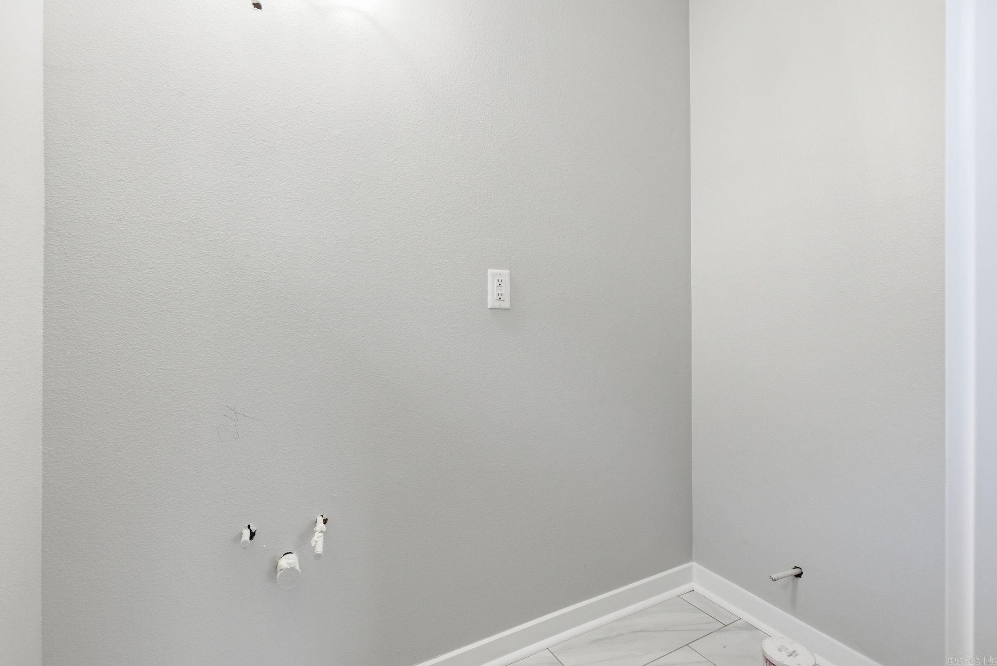 CLOVERDALE - Residential