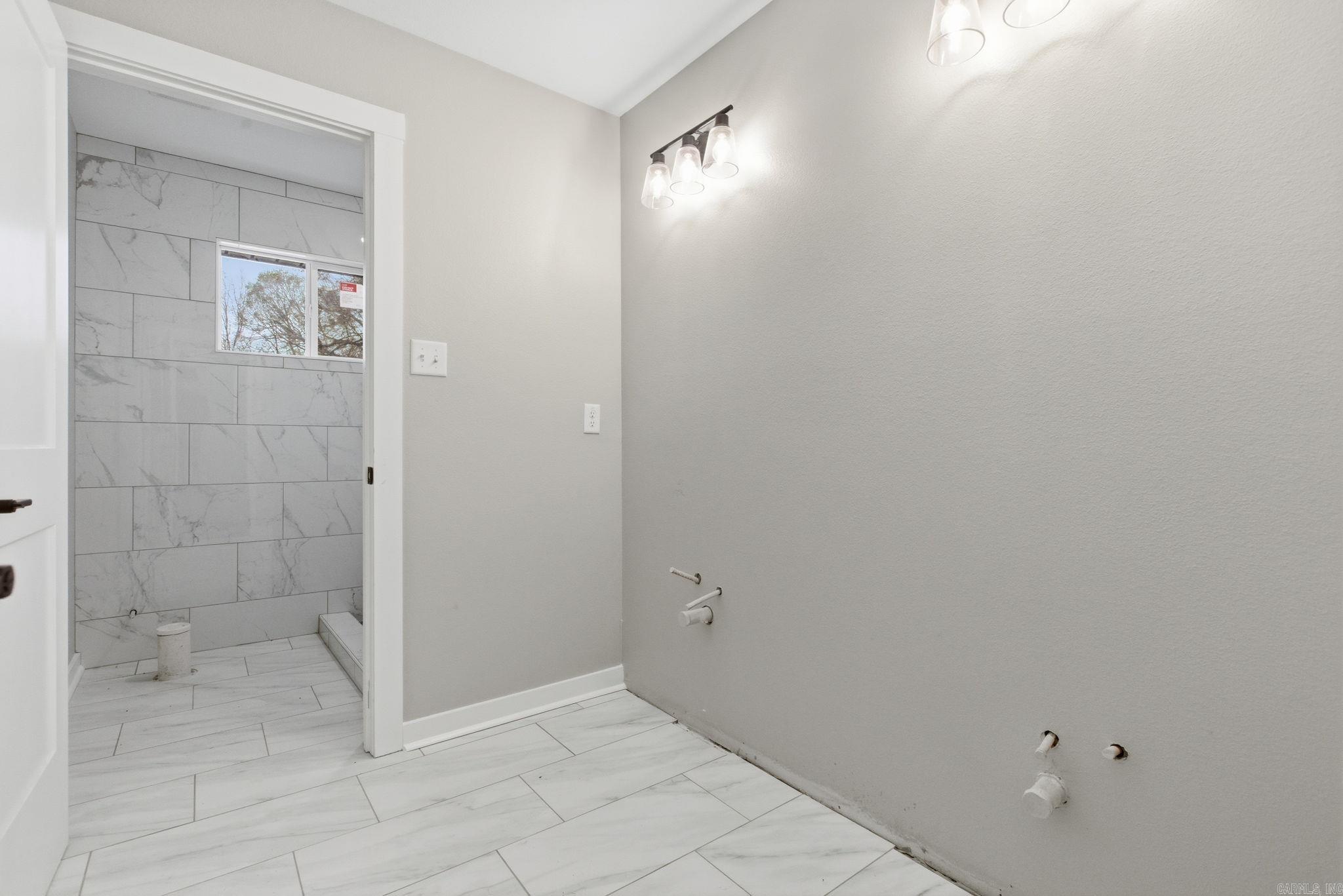 CLOVERDALE - Residential