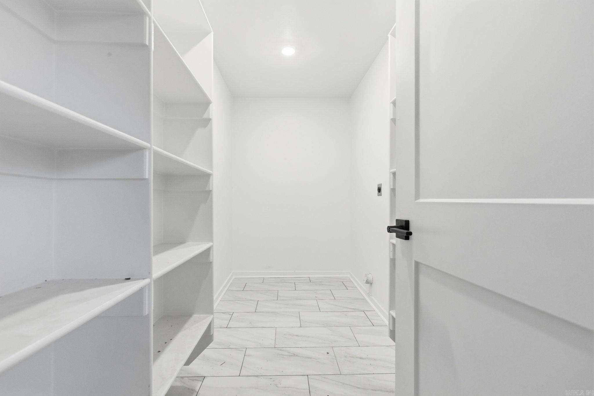 CLOVERDALE - Residential