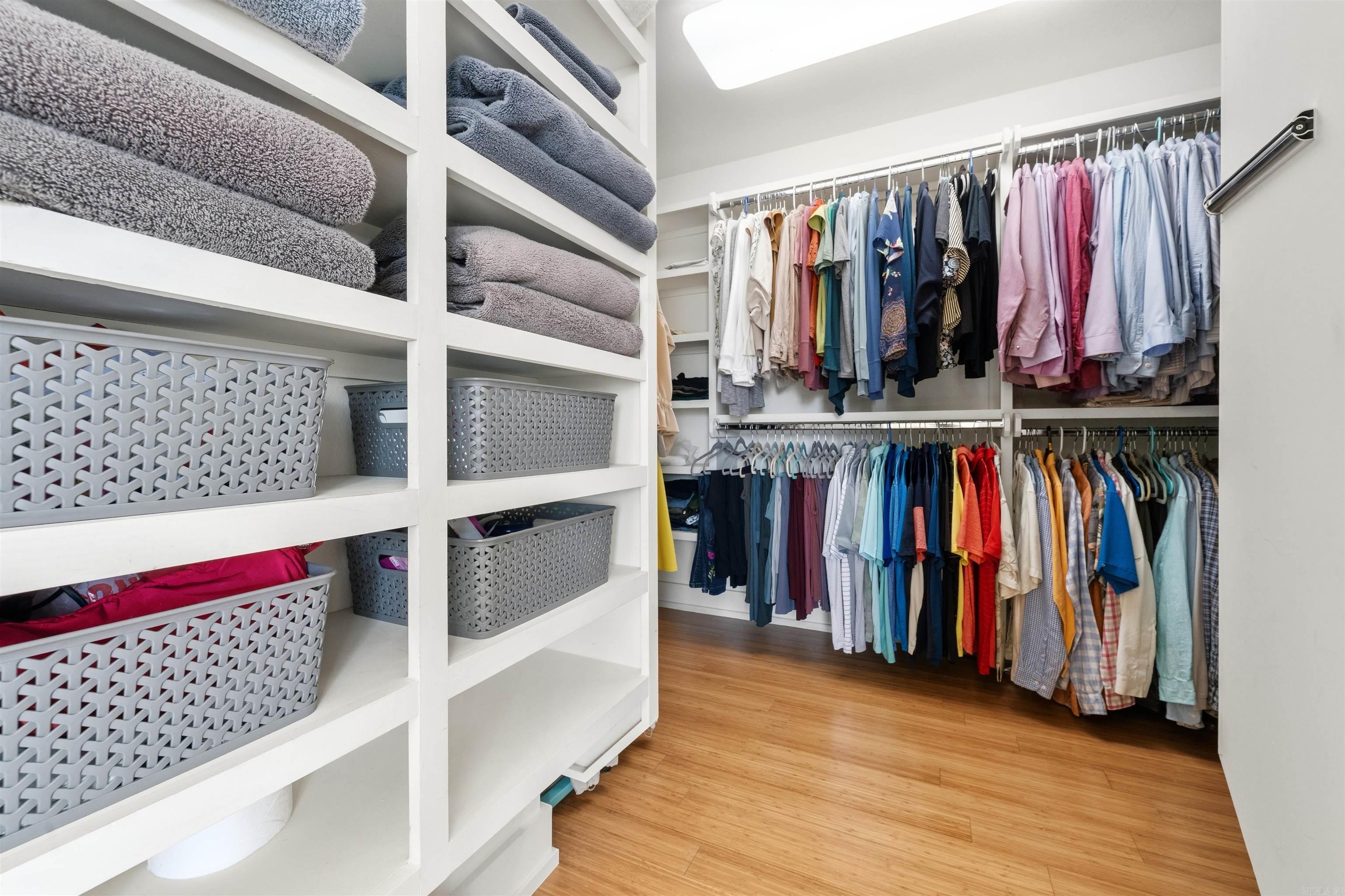 COUNTRY AIR ESTATES - Residential