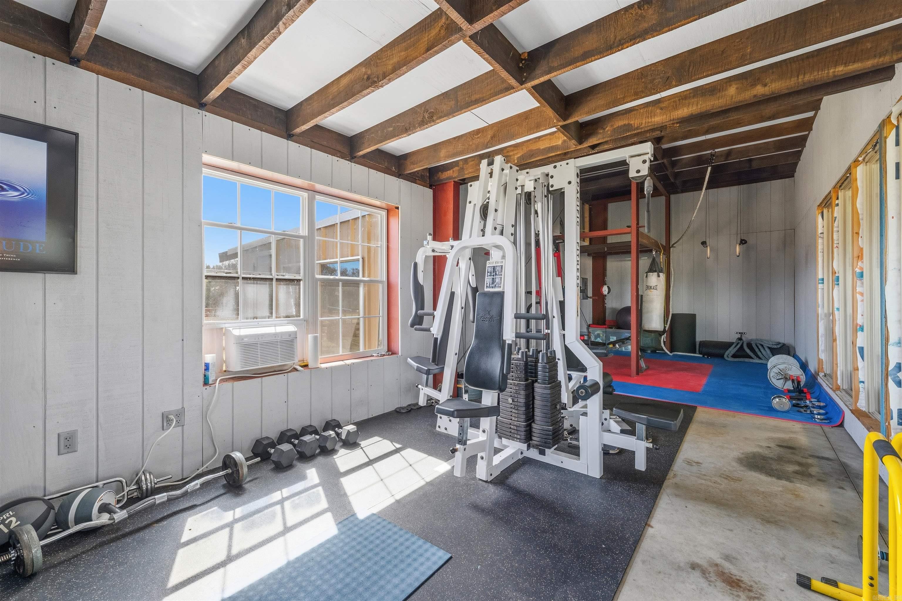 COUNTRY AIR ESTATES - Residential