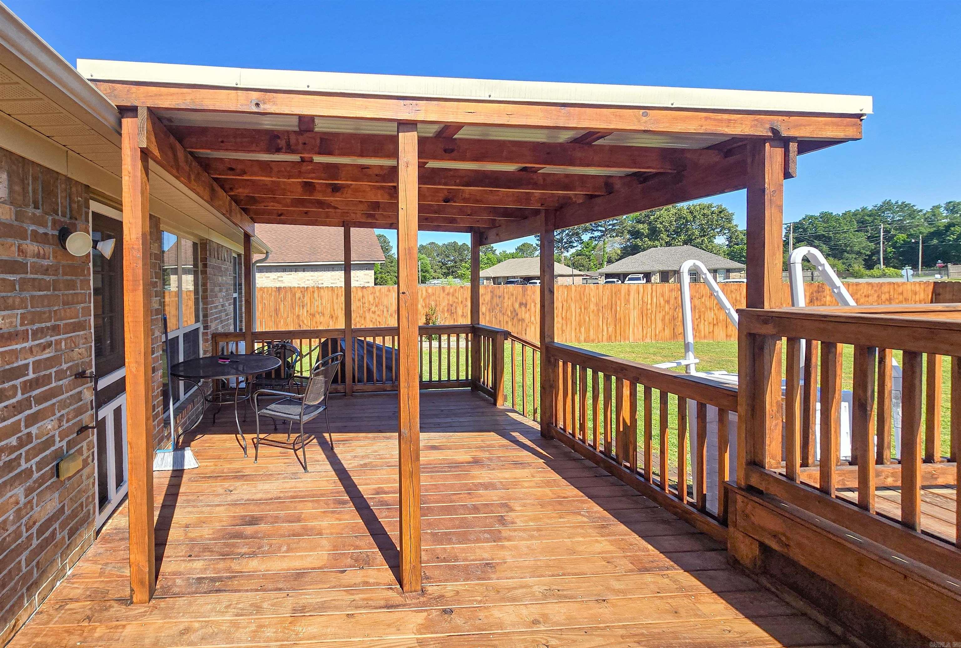 JEWELS ESTATES - Residential