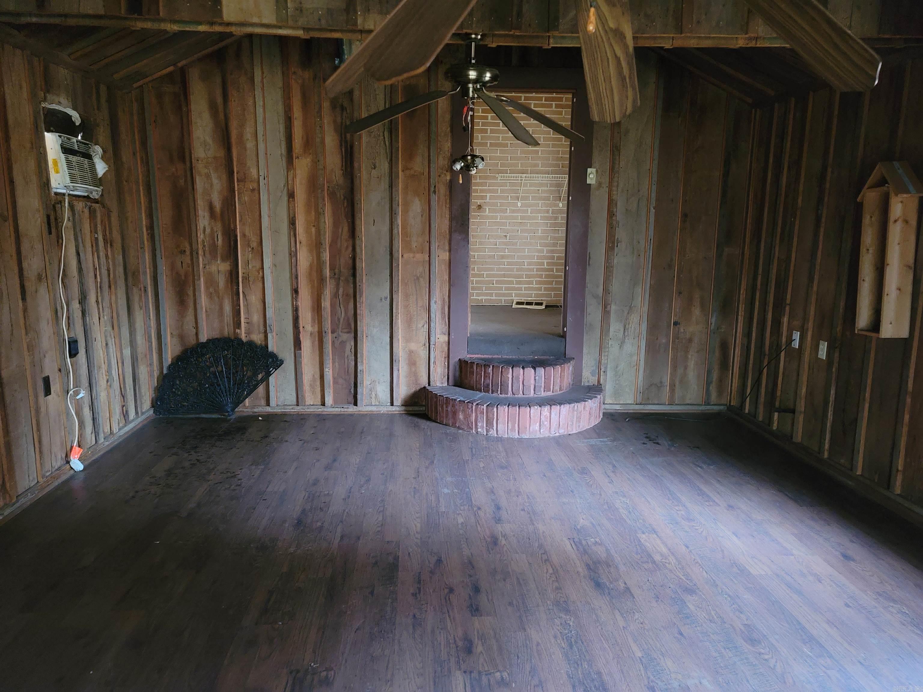 HOUSING ADD - Residential