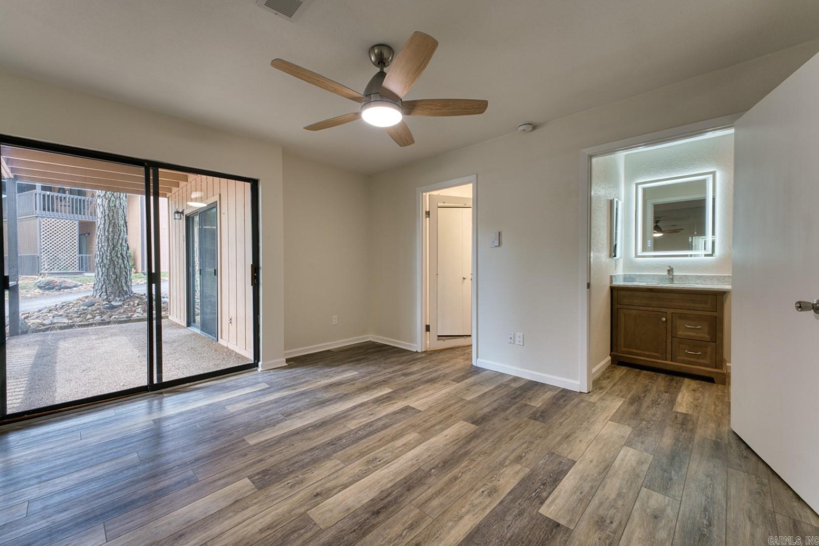 WILLOWBROOK TERRACE HPR - Residential