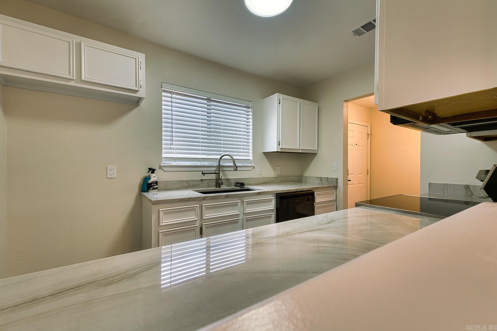 WILLOWBROOK TERRACE HPR - Residential