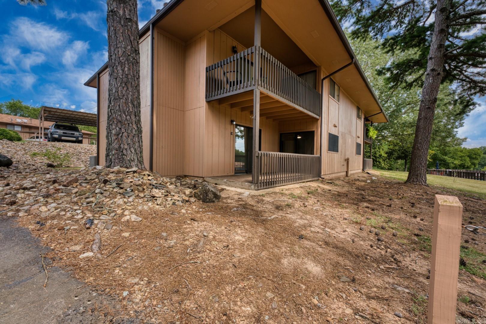 WILLOWBROOK TERRACE HPR - Residential
