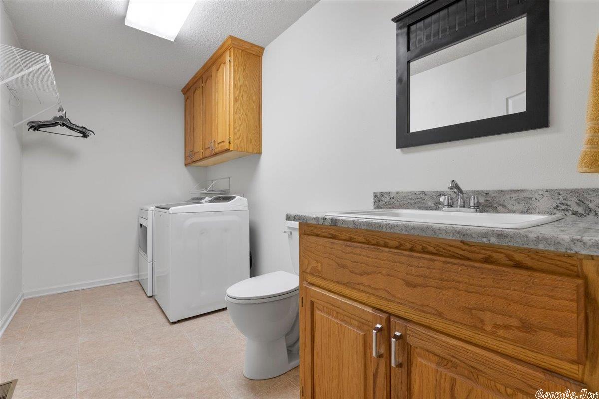 DEER VALLEY ESTATES - Residential