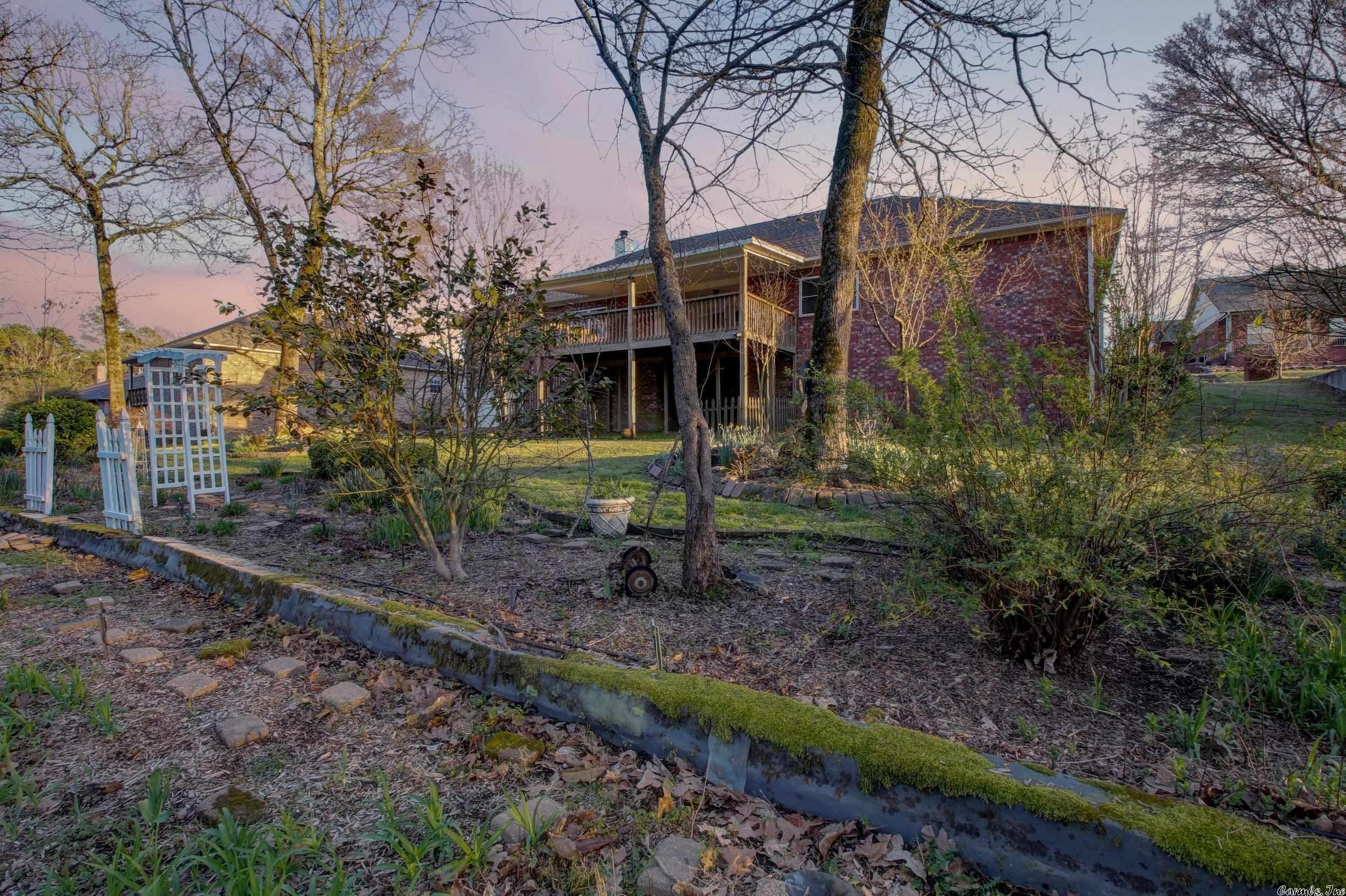 DEER VALLEY ESTATES - Residential