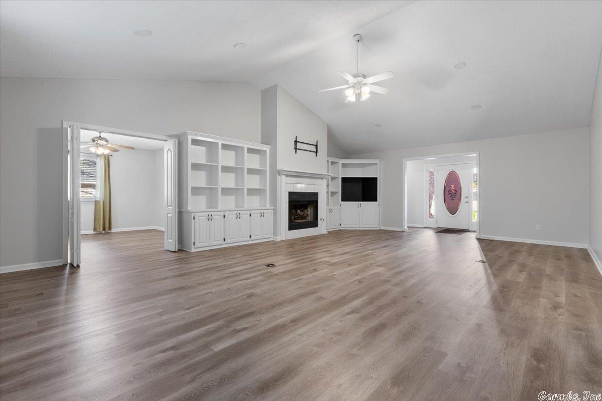 DEER VALLEY ESTATES - Residential