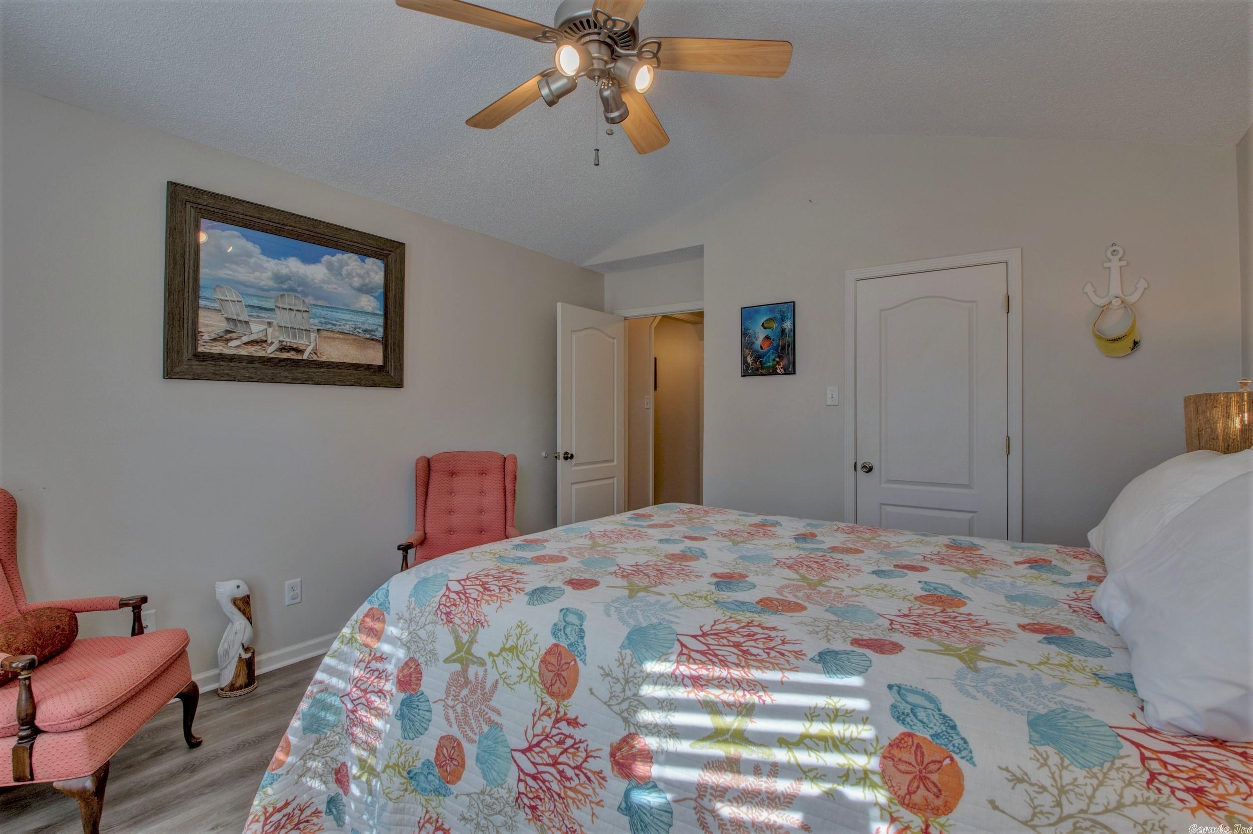 DEER VALLEY ESTATES - Residential