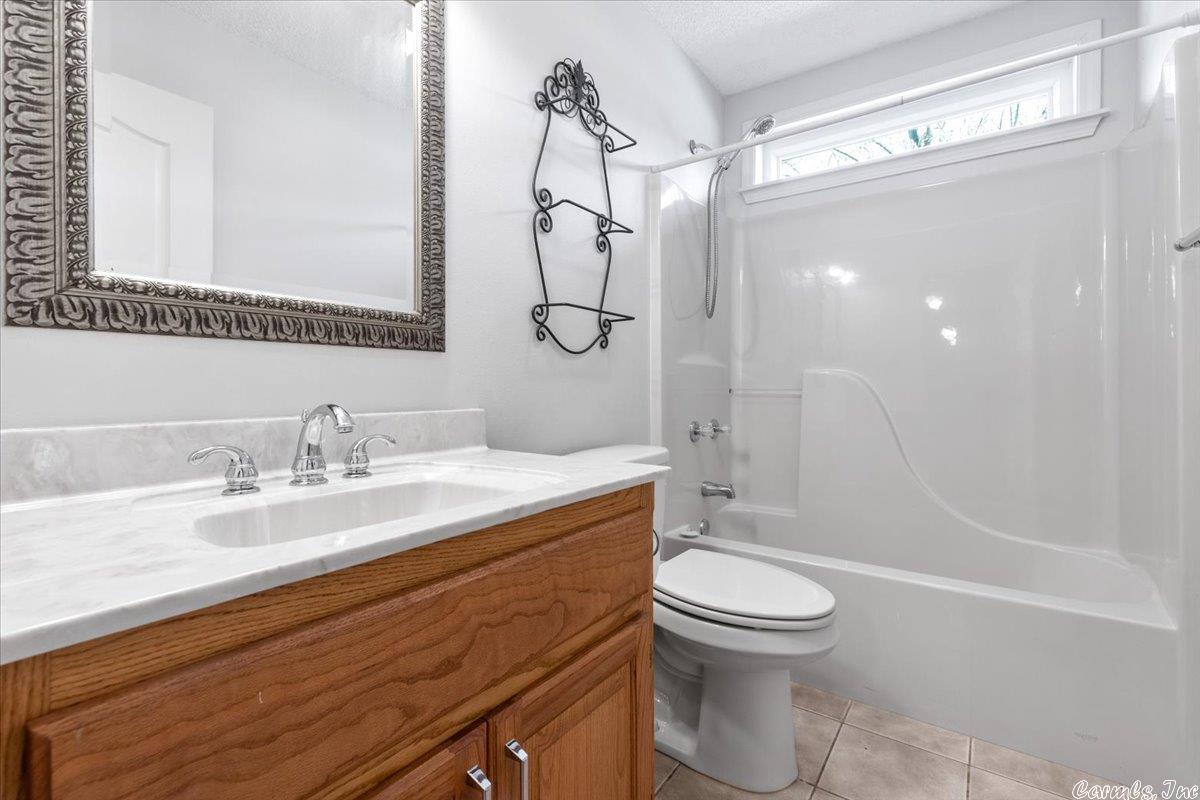 DEER VALLEY ESTATES - Residential