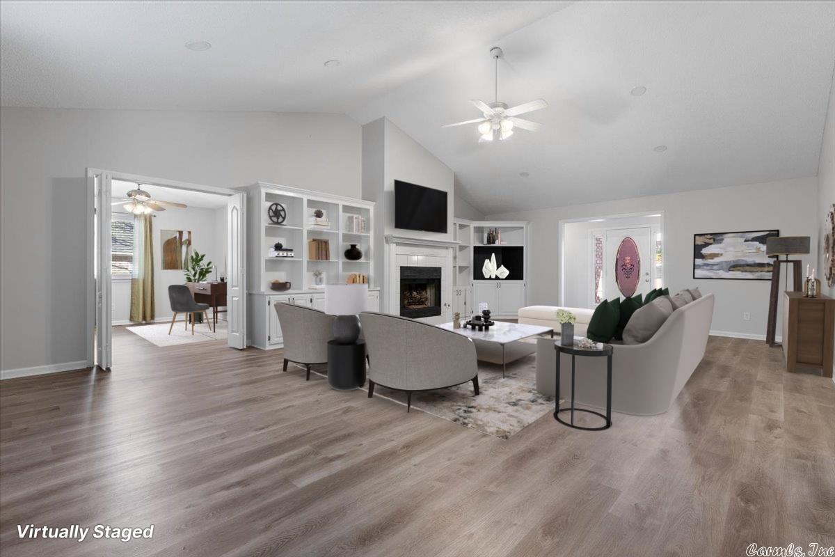 DEER VALLEY ESTATES - Residential