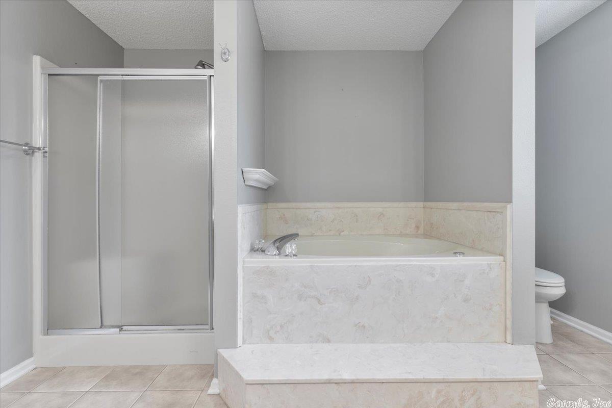 DEER VALLEY ESTATES - Residential