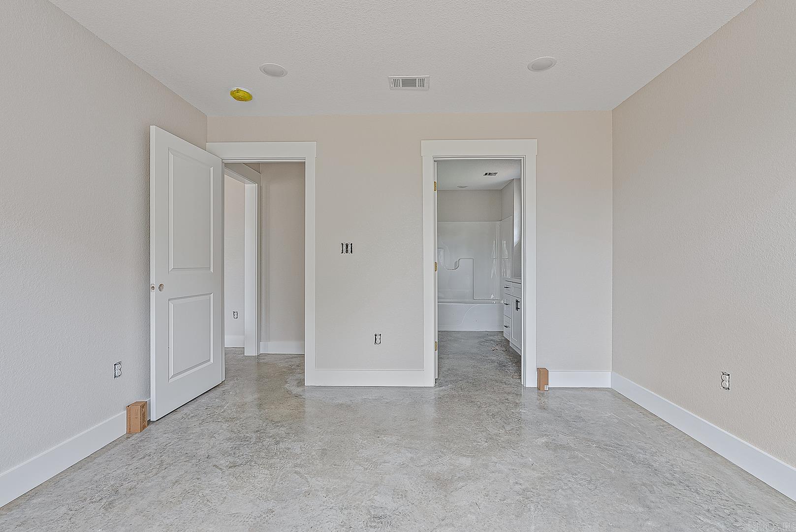 ANDERSONS - Residential