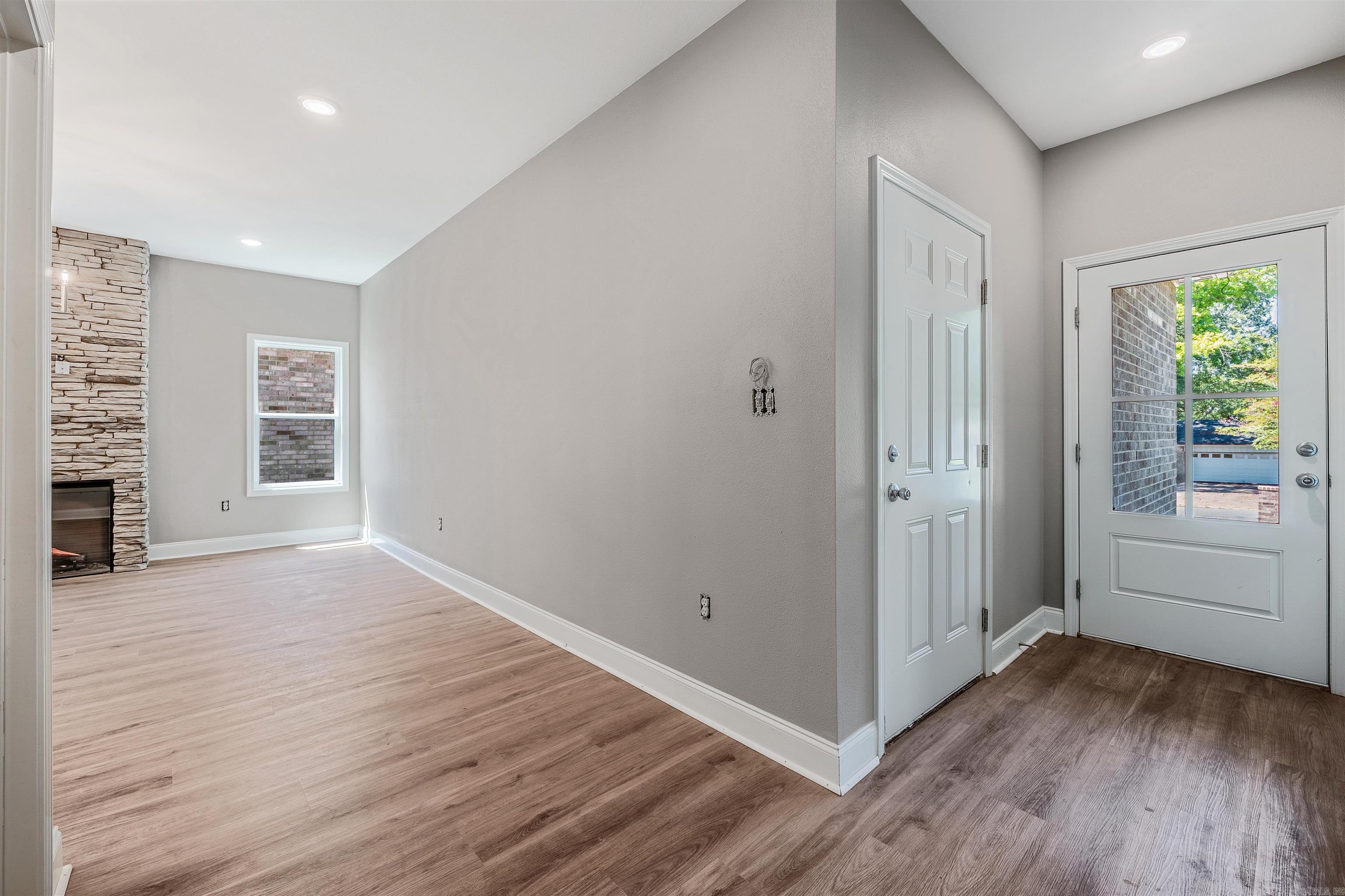 BROWN ADD TO JACK - Residential