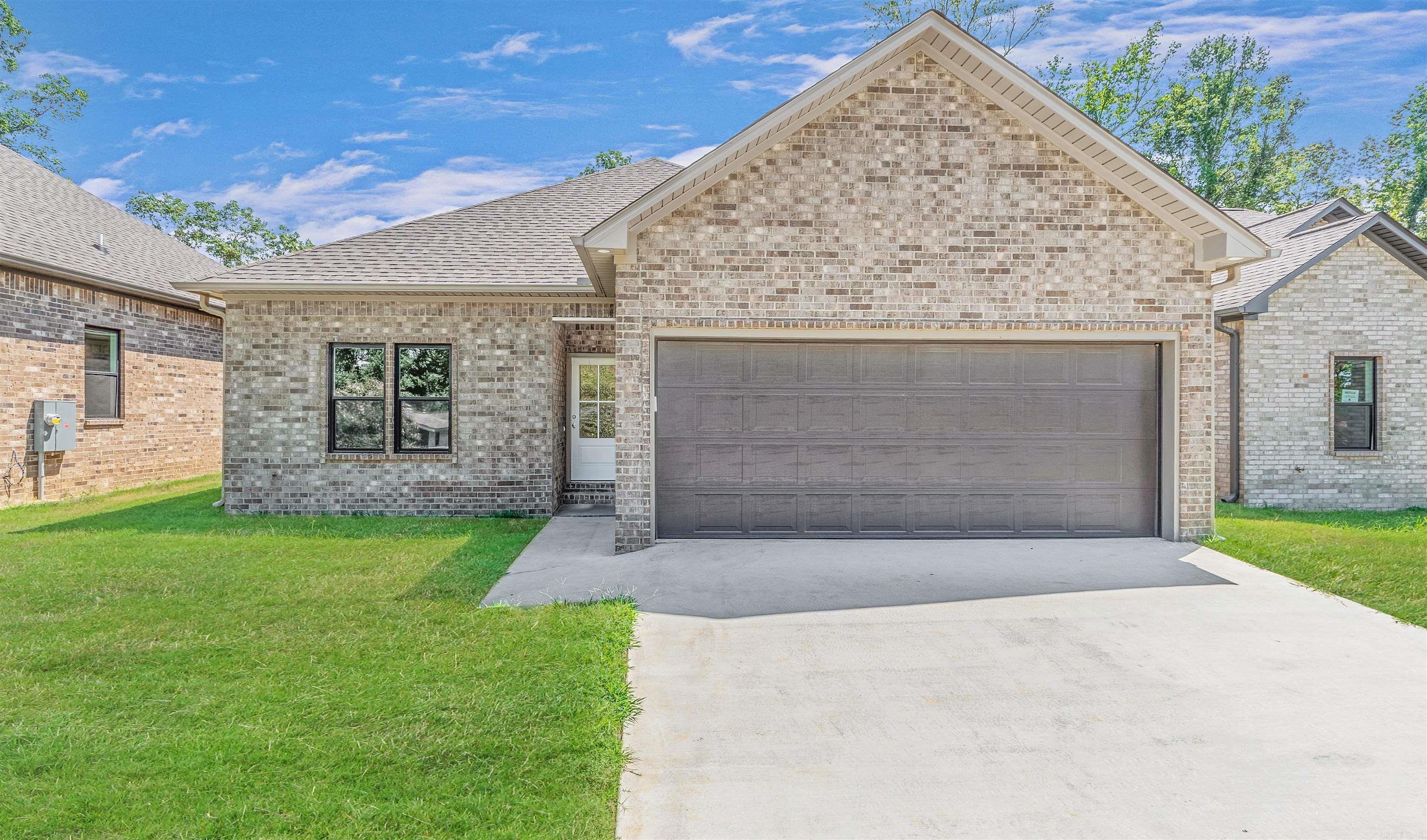 Walk into comfort and spacious rooms at this NEW CONSTRUCTION home in Jacksonville! All wood cabinets, quartz countertops, 9' ceilings and a stone fireplace will make you feel cozy in your new home!! The beauty is in the details! Out back is a deep back yard to enjoy after your workday! Agents, please see remarks.
