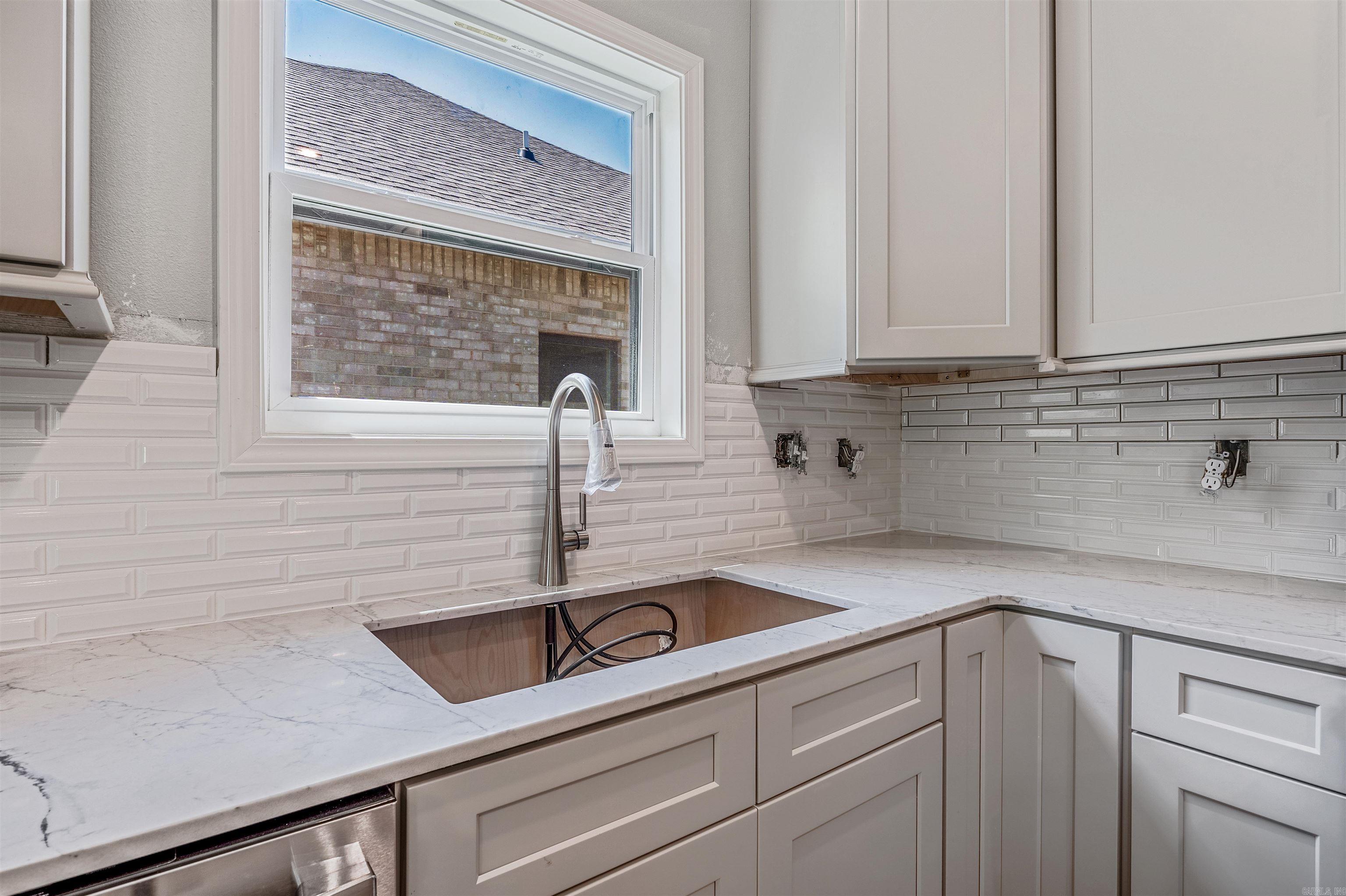 BROWN ADD TO JACK - Residential
