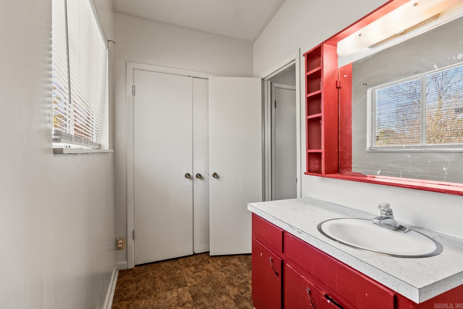 CLOVER HILL PLACE - Residential