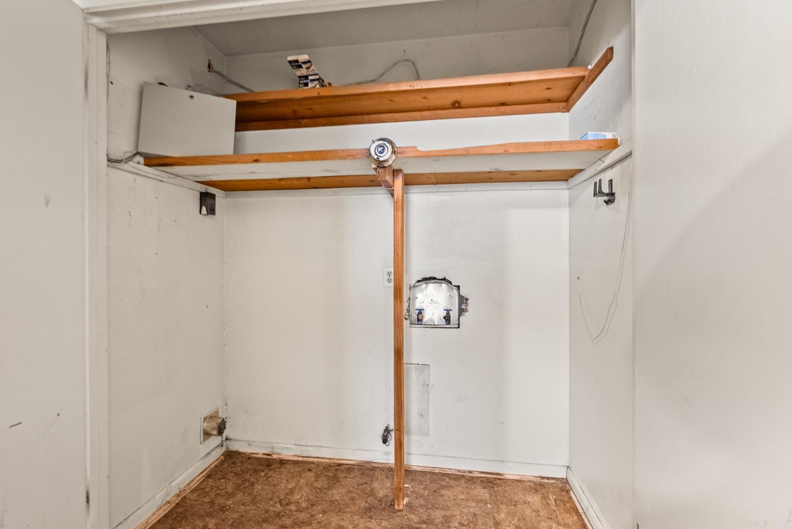 CLOVER HILL PLACE - Residential