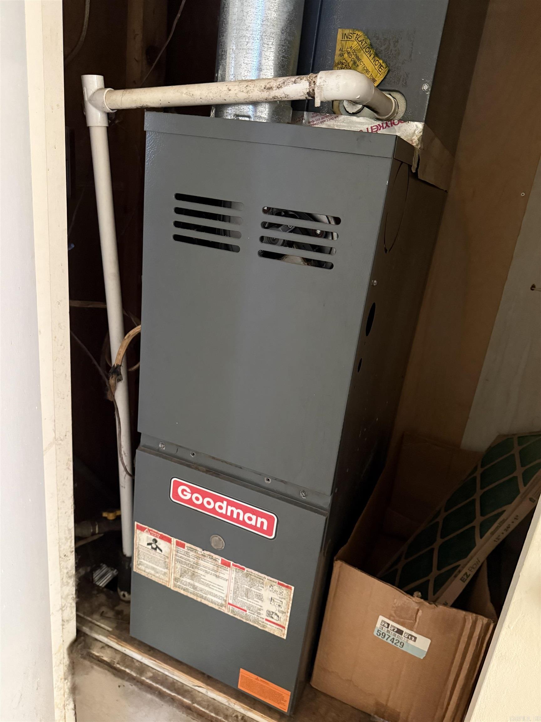 CLOVER HILL PLACE - Residential