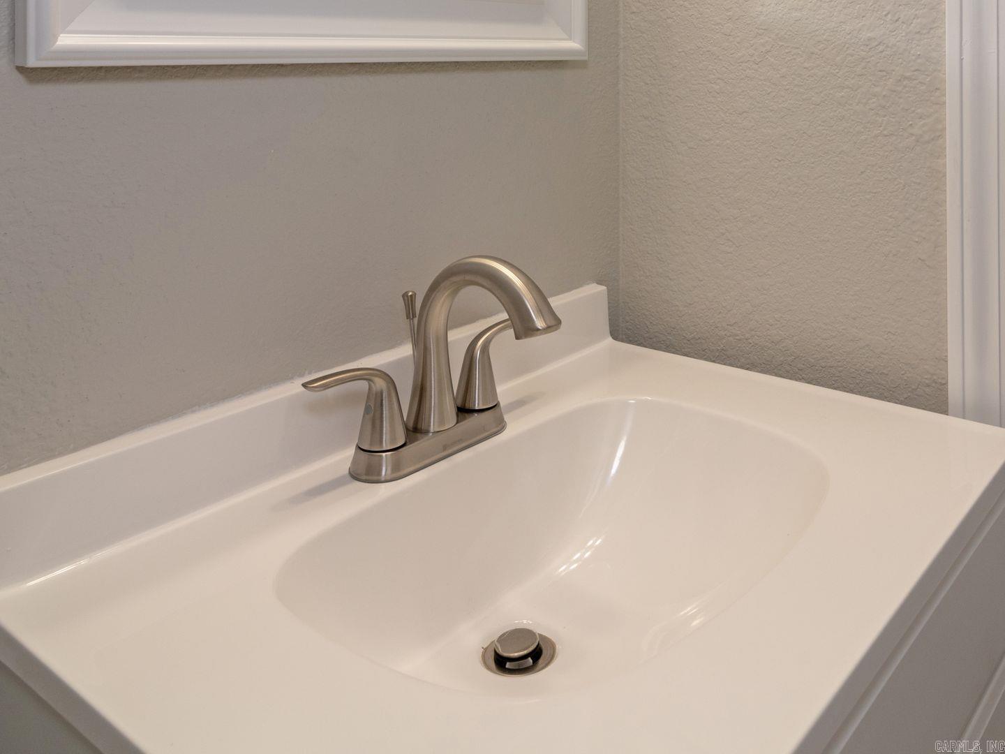 QUAIL HILLS - Residential