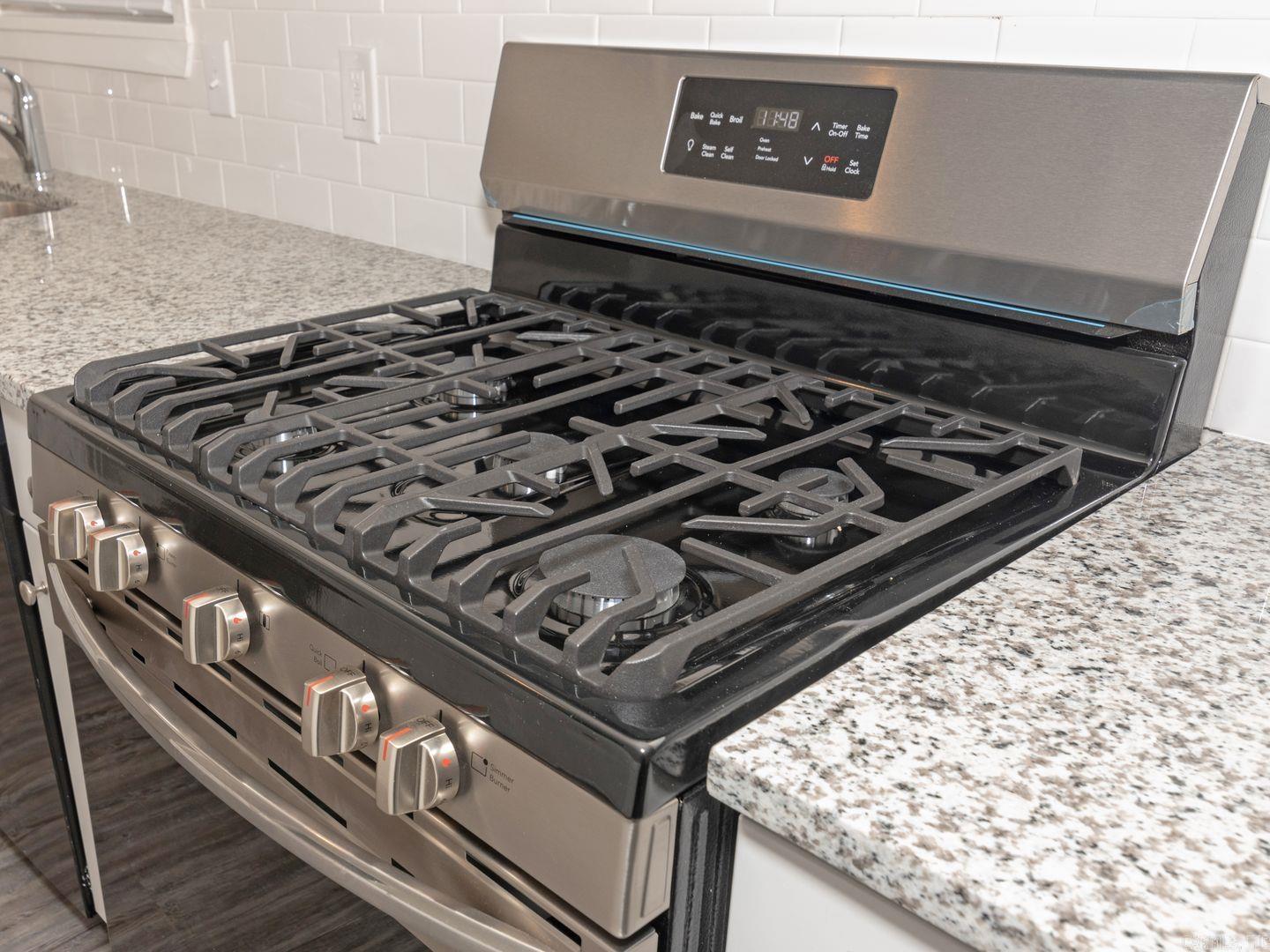 QUAIL HILLS - Residential