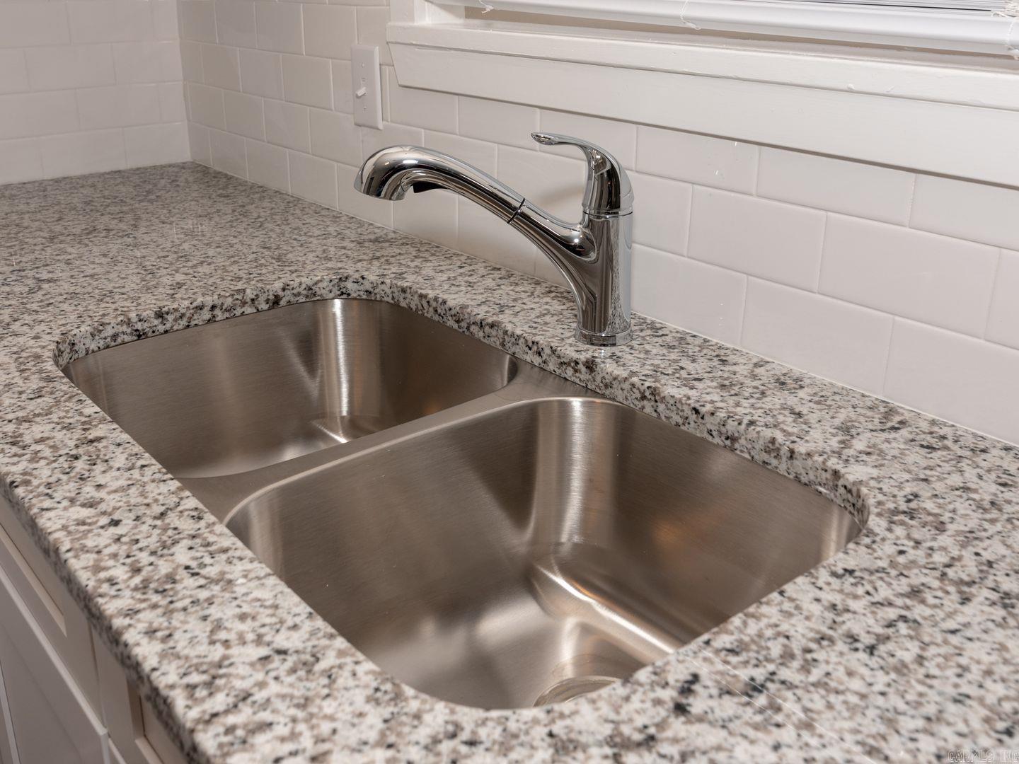 QUAIL HILLS - Residential