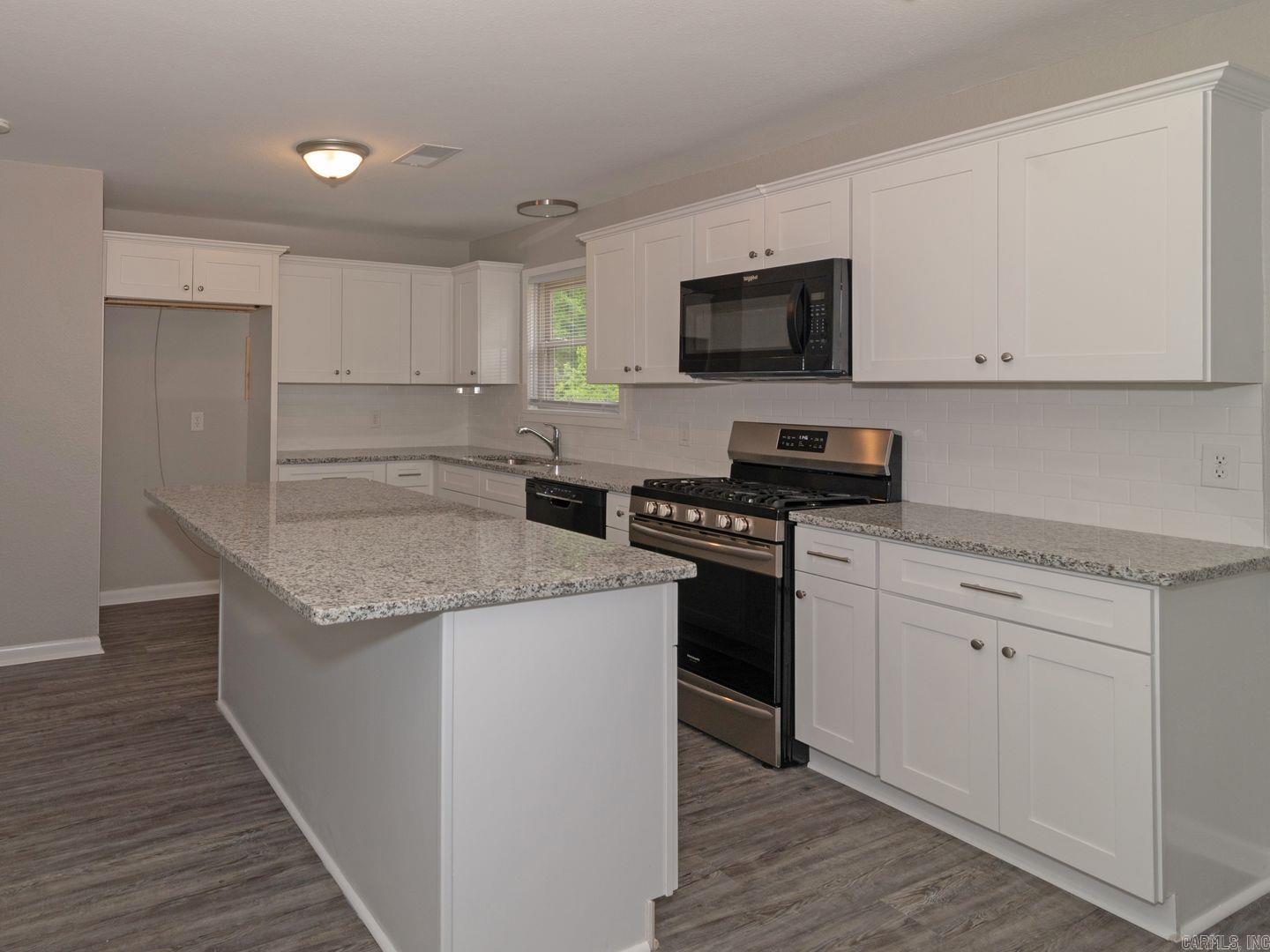 QUAIL HILLS - Residential