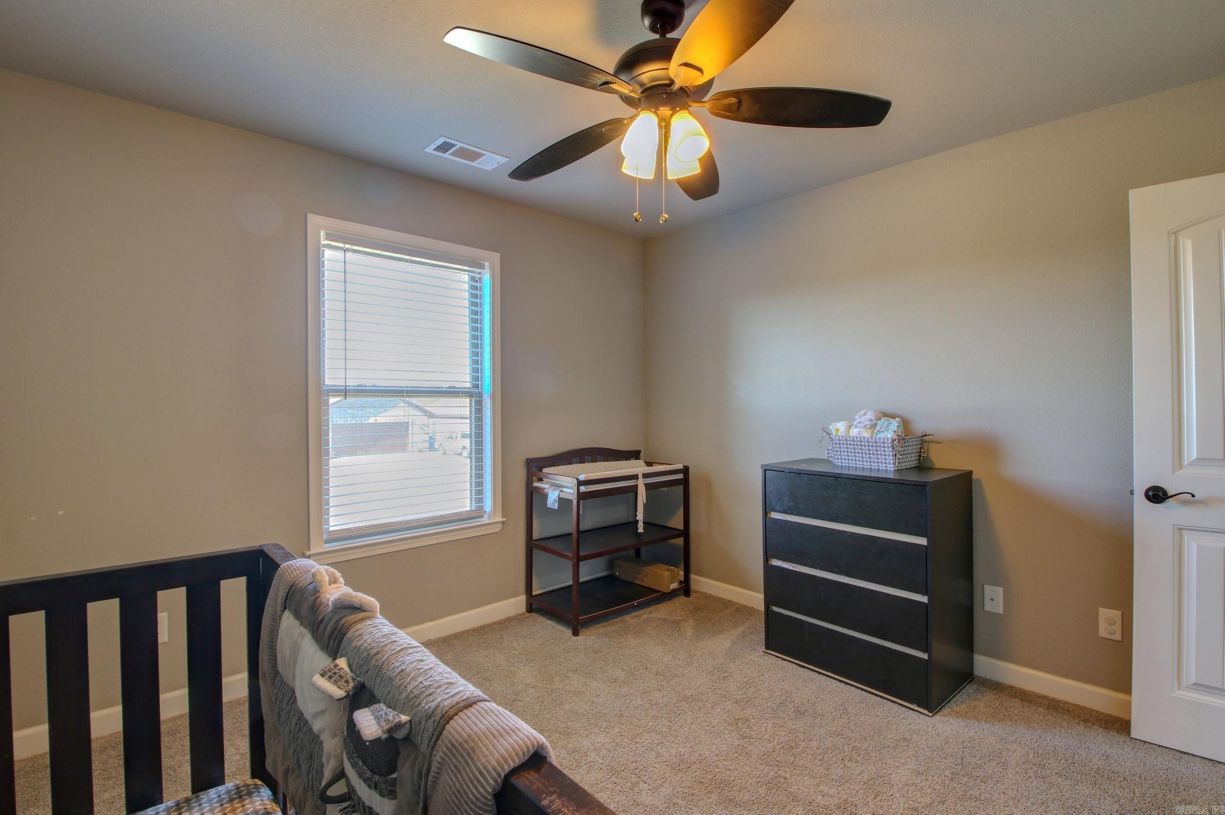 HERITAGE MEADOWS - Residential