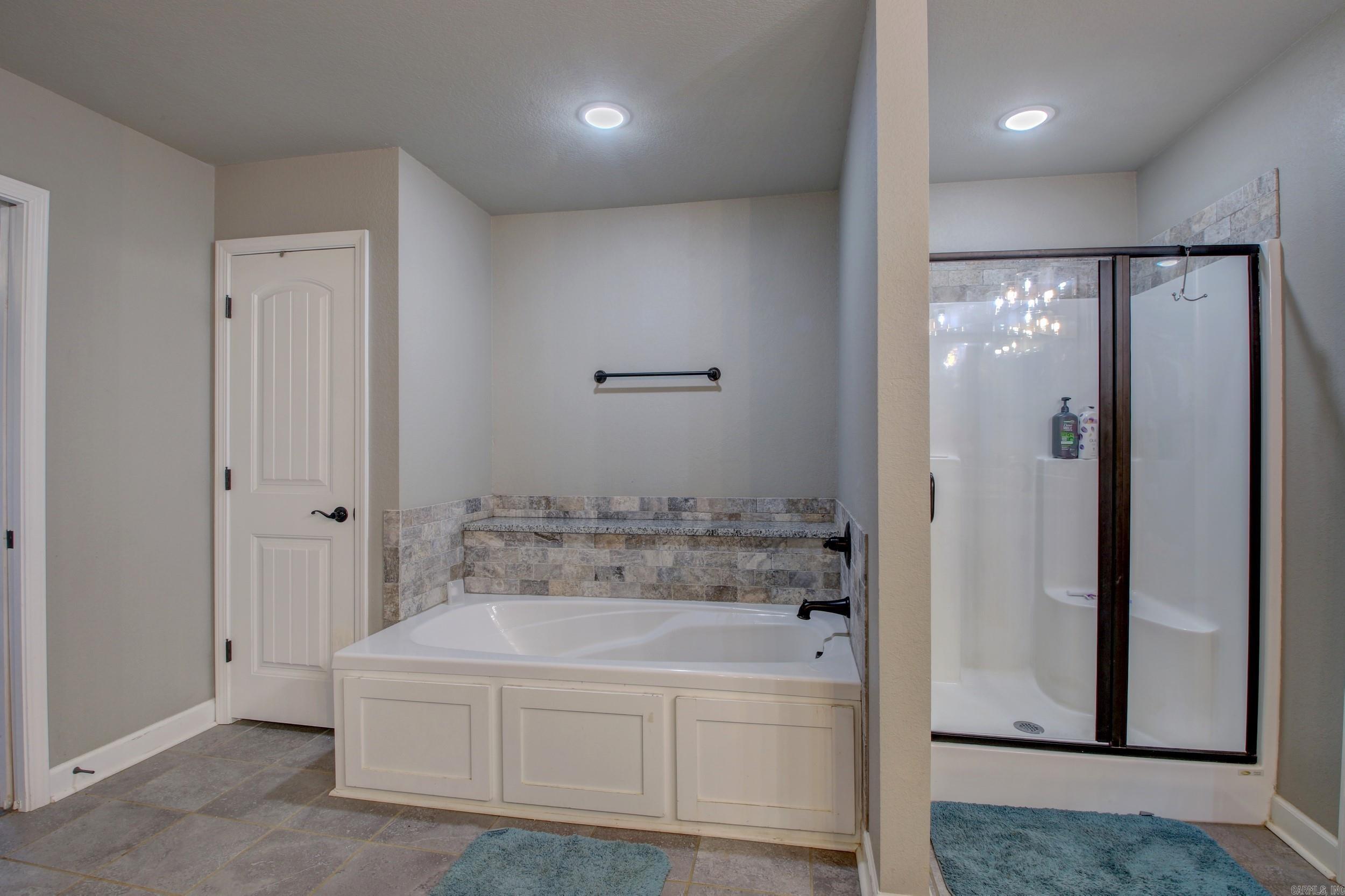 HERITAGE MEADOWS - Residential