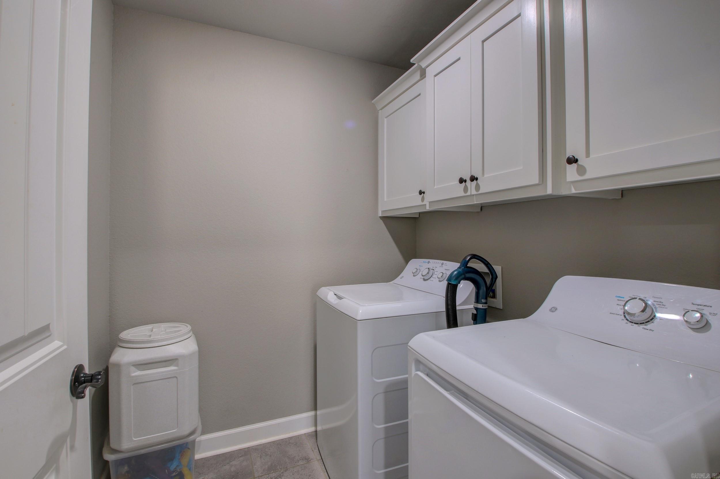 HERITAGE MEADOWS - Residential