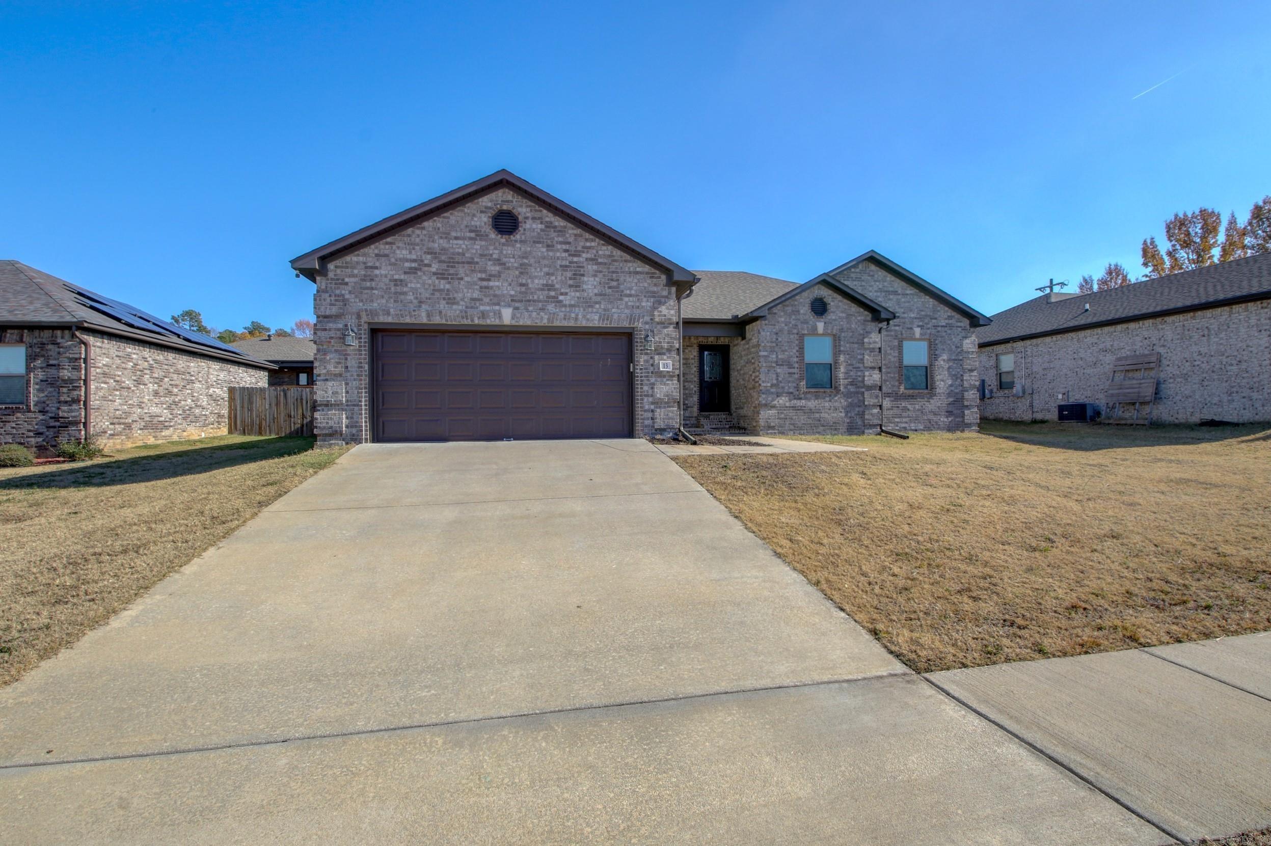 HERITAGE MEADOWS - Residential