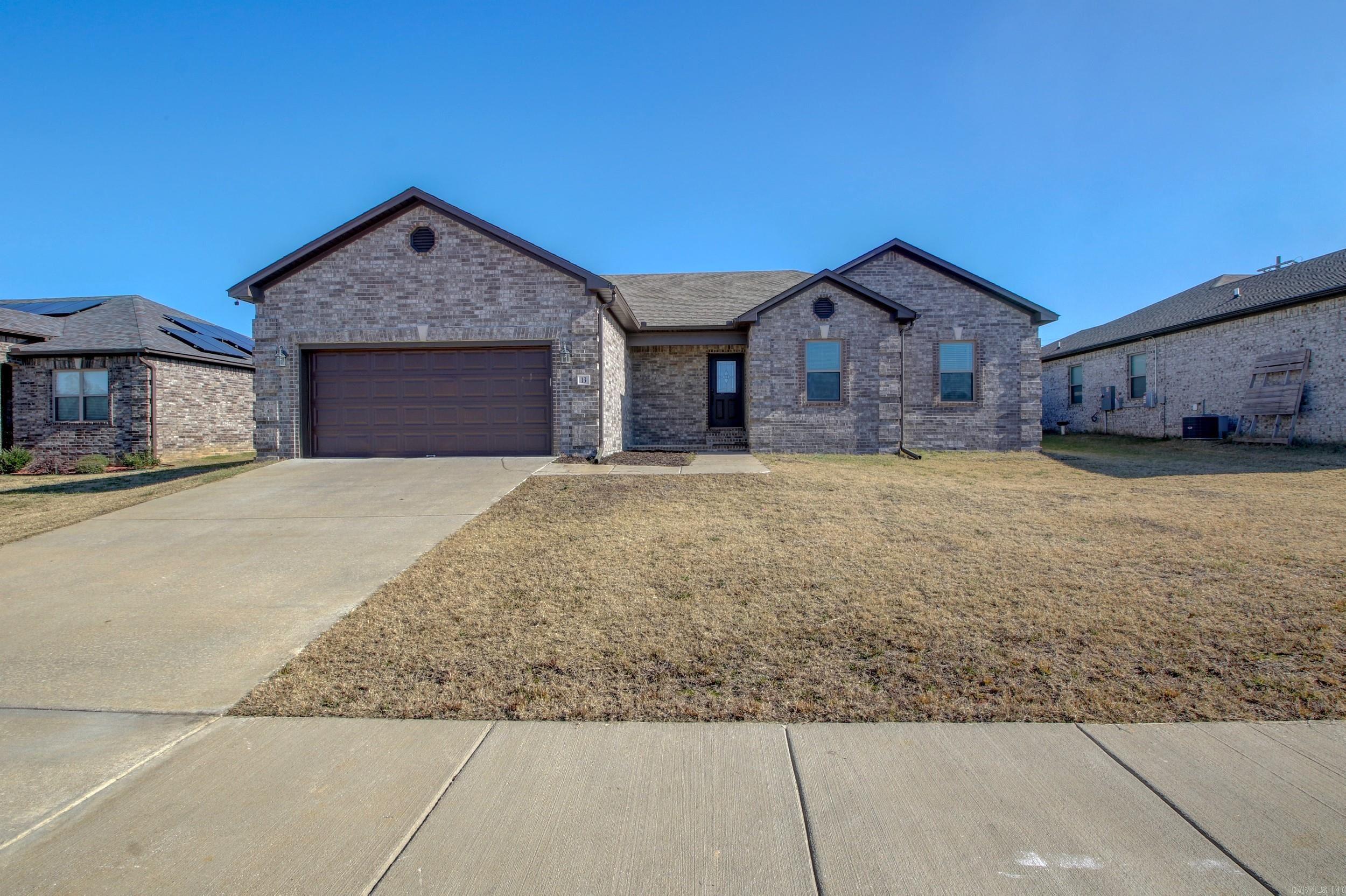 HERITAGE MEADOWS - Residential