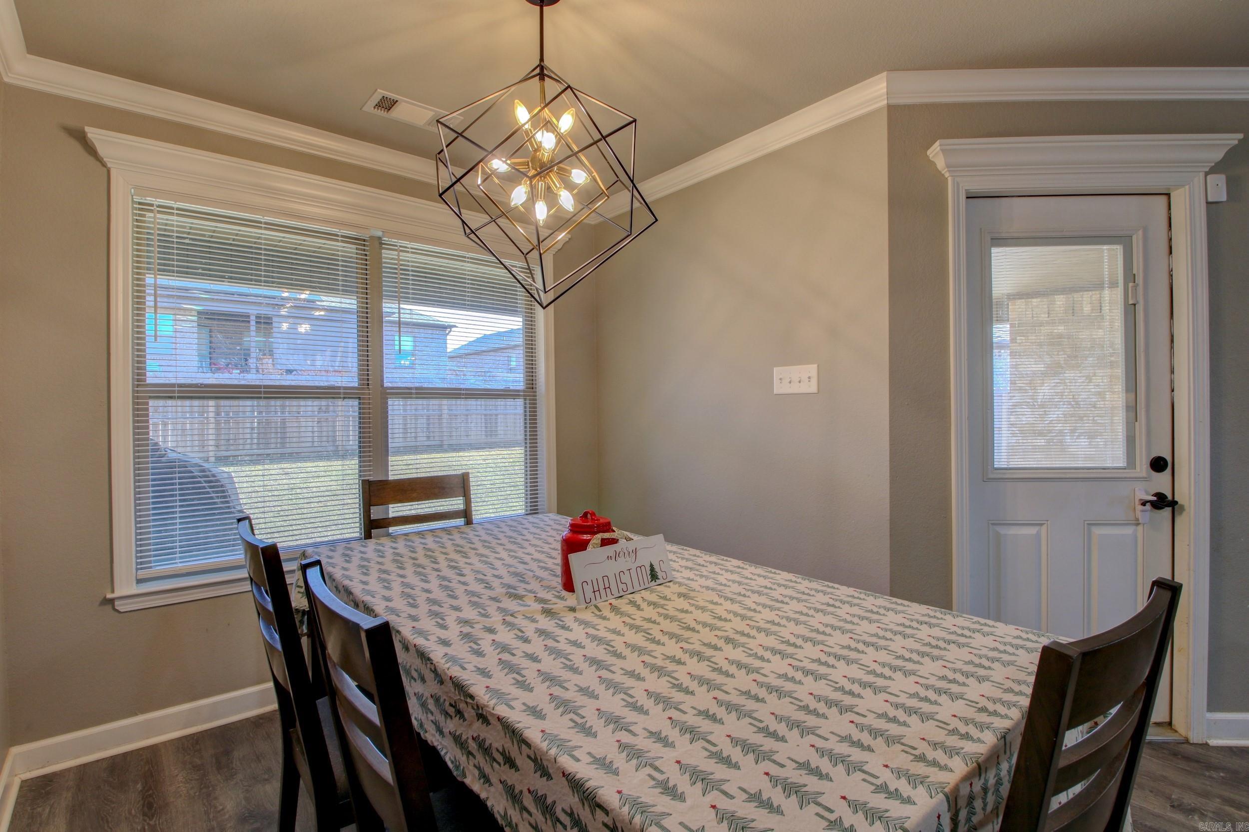 HERITAGE MEADOWS - Residential