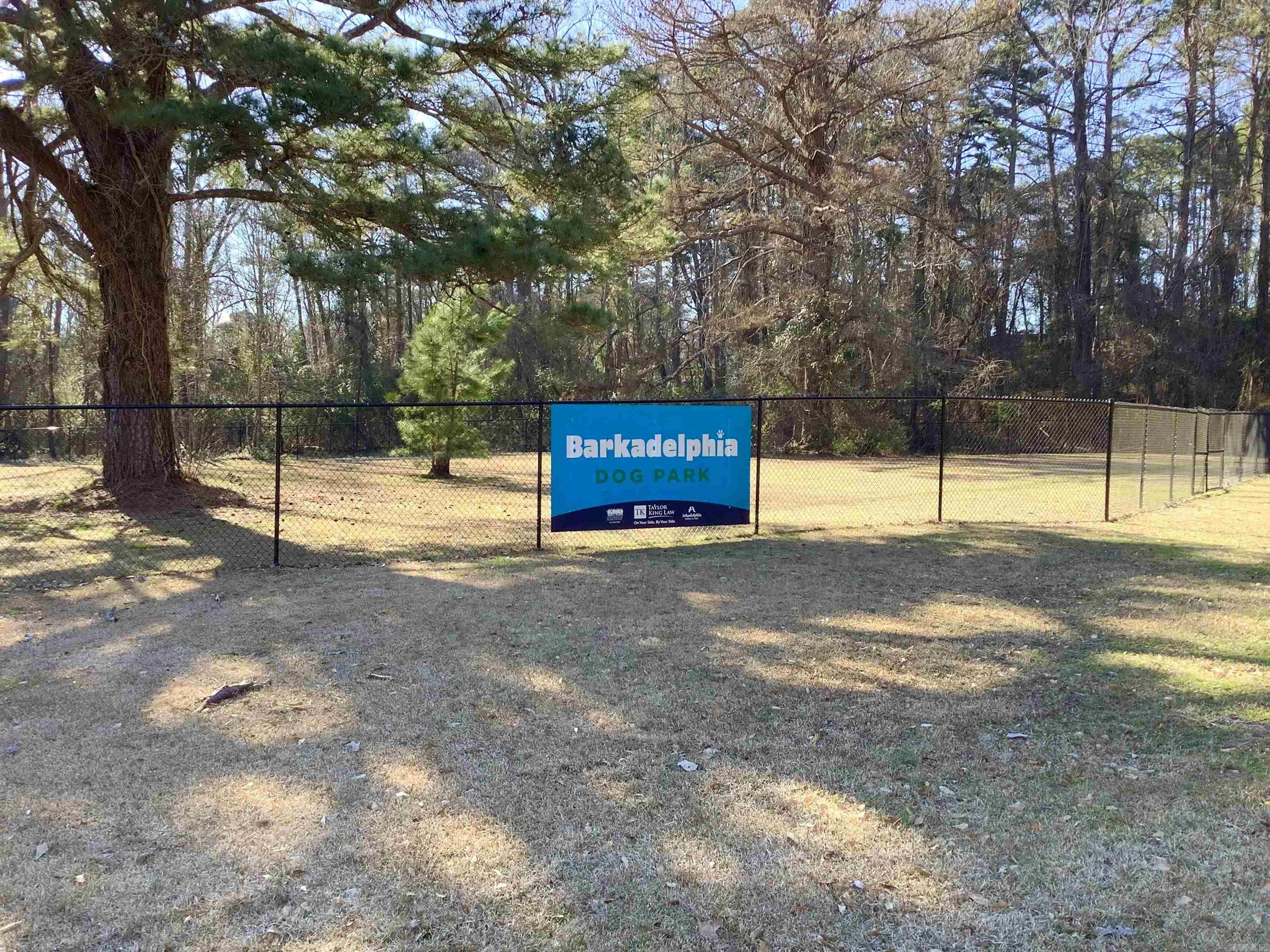 WOODRIDGE ESTATES ADDN - Residential