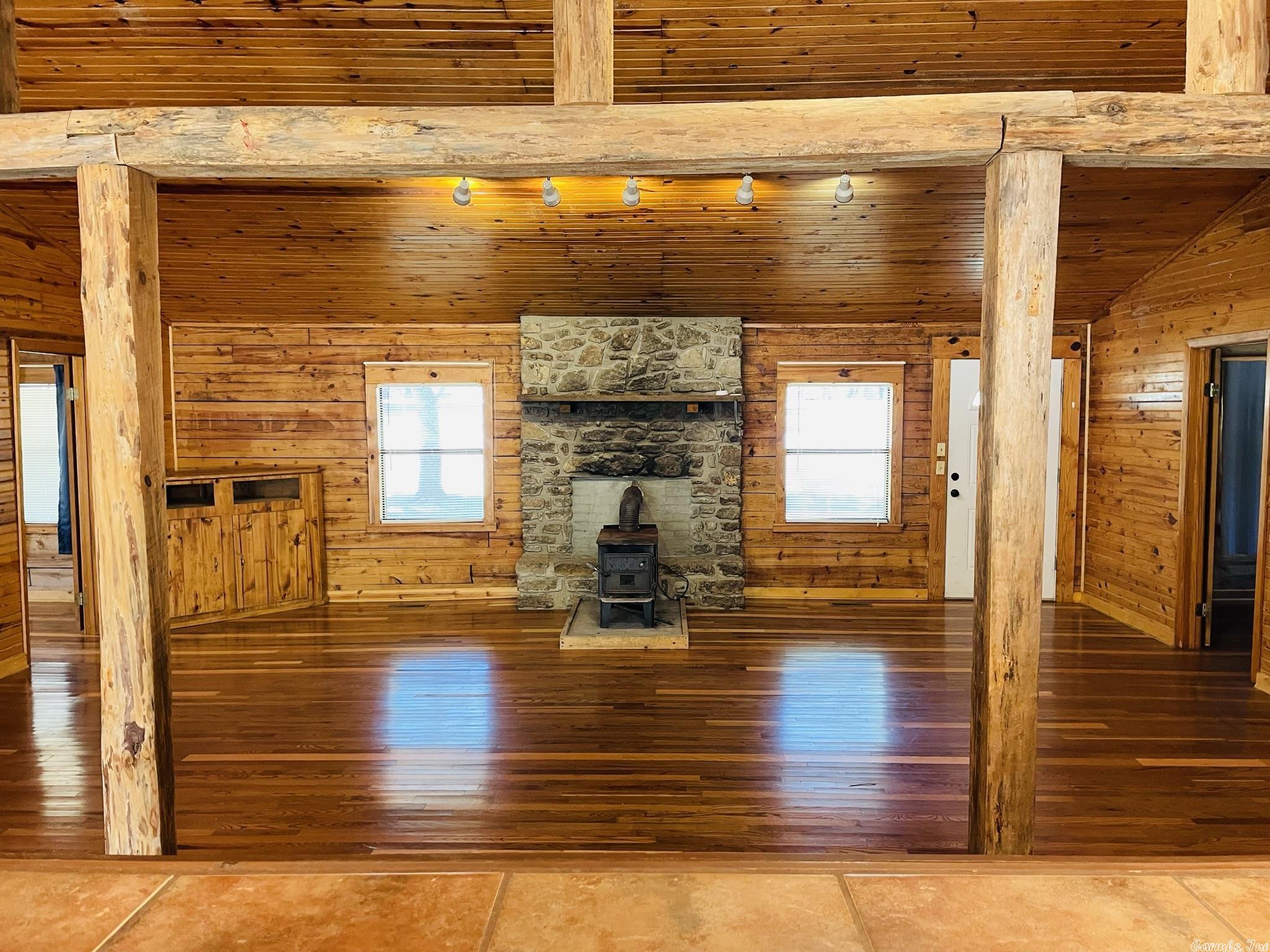 RIVERVIEW AT SYLAMORE - Residential