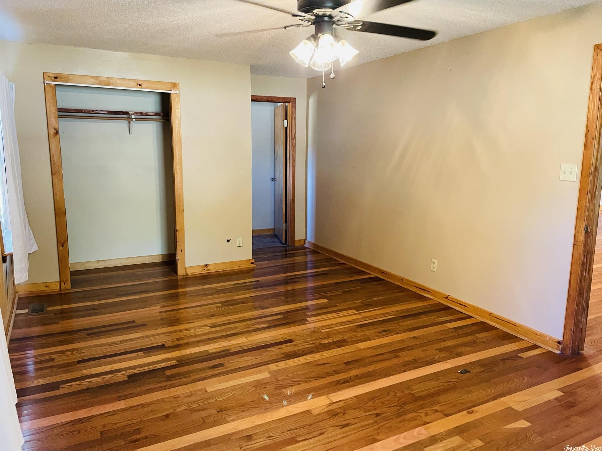 RIVERVIEW AT SYLAMORE - Residential