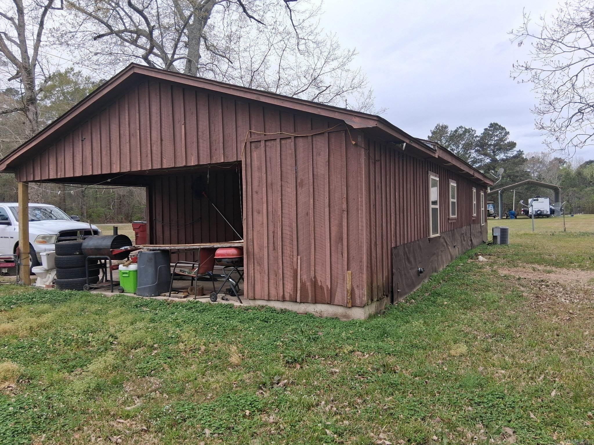 Metes & Bounds - Residential