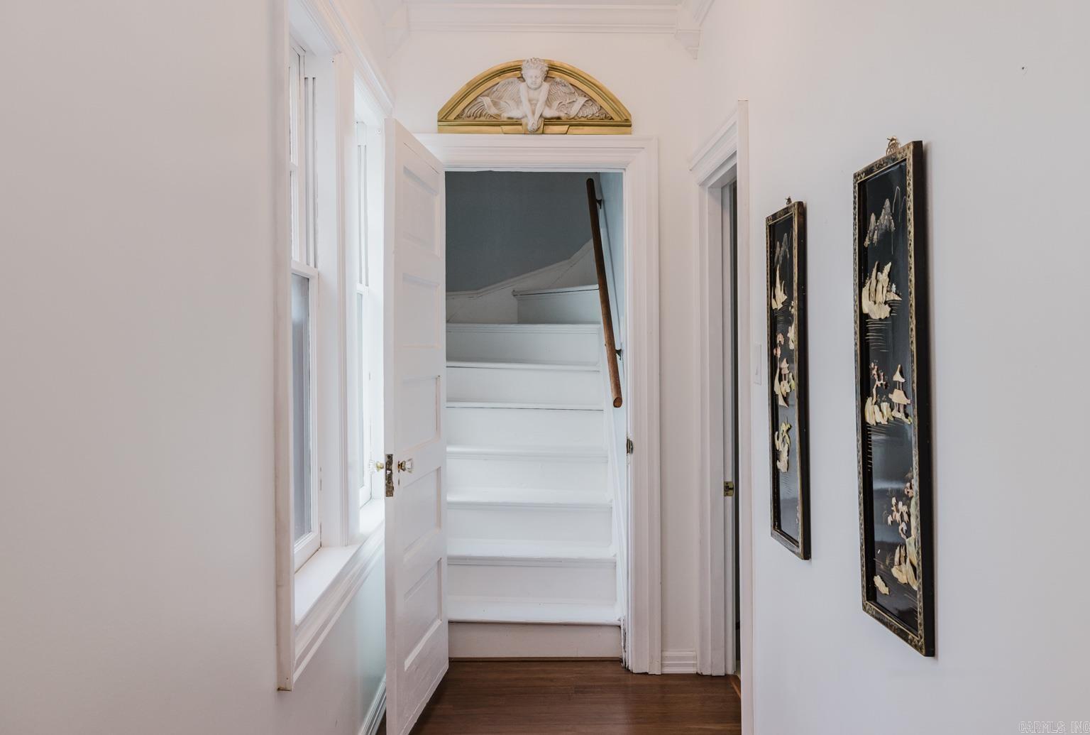 Governors Mansion - Residential