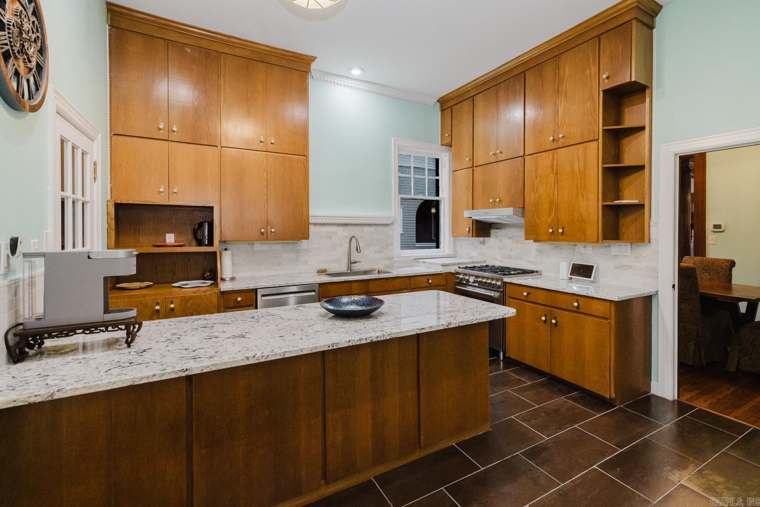 Governors Mansion - Residential