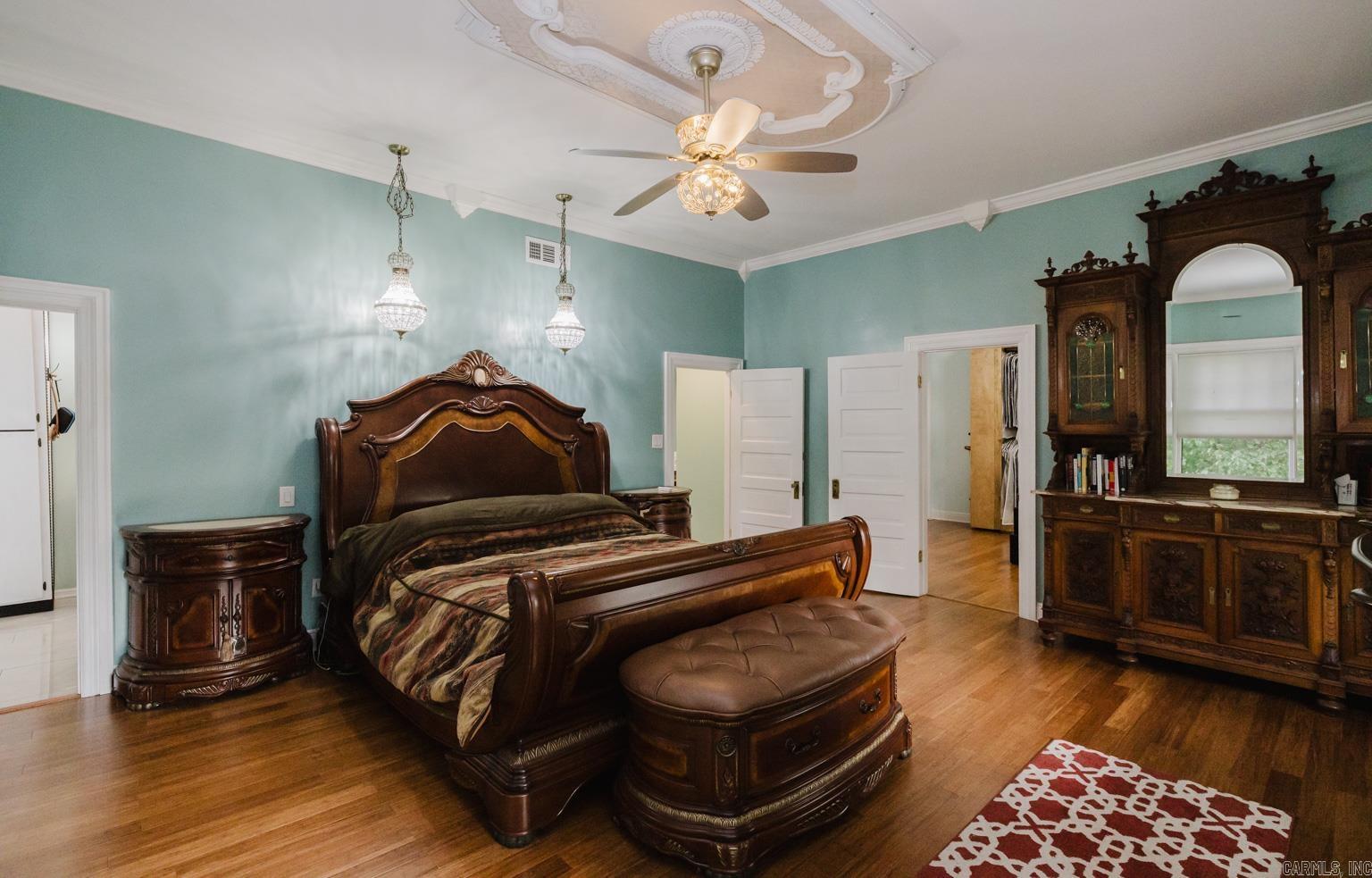 Governors Mansion - Residential