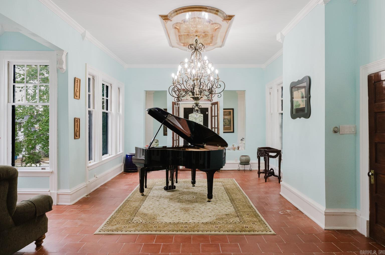 Governors Mansion - Residential