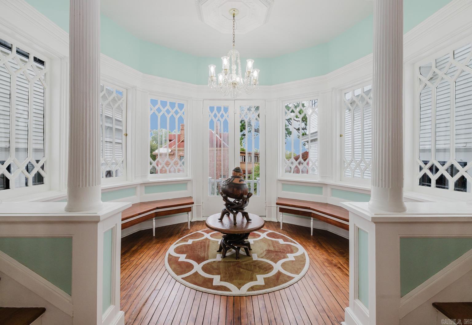 Governors Mansion - Residential