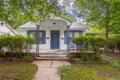 Photo of 5112 P Street, Little Rock, AR 72205 (MLS # 26017135)