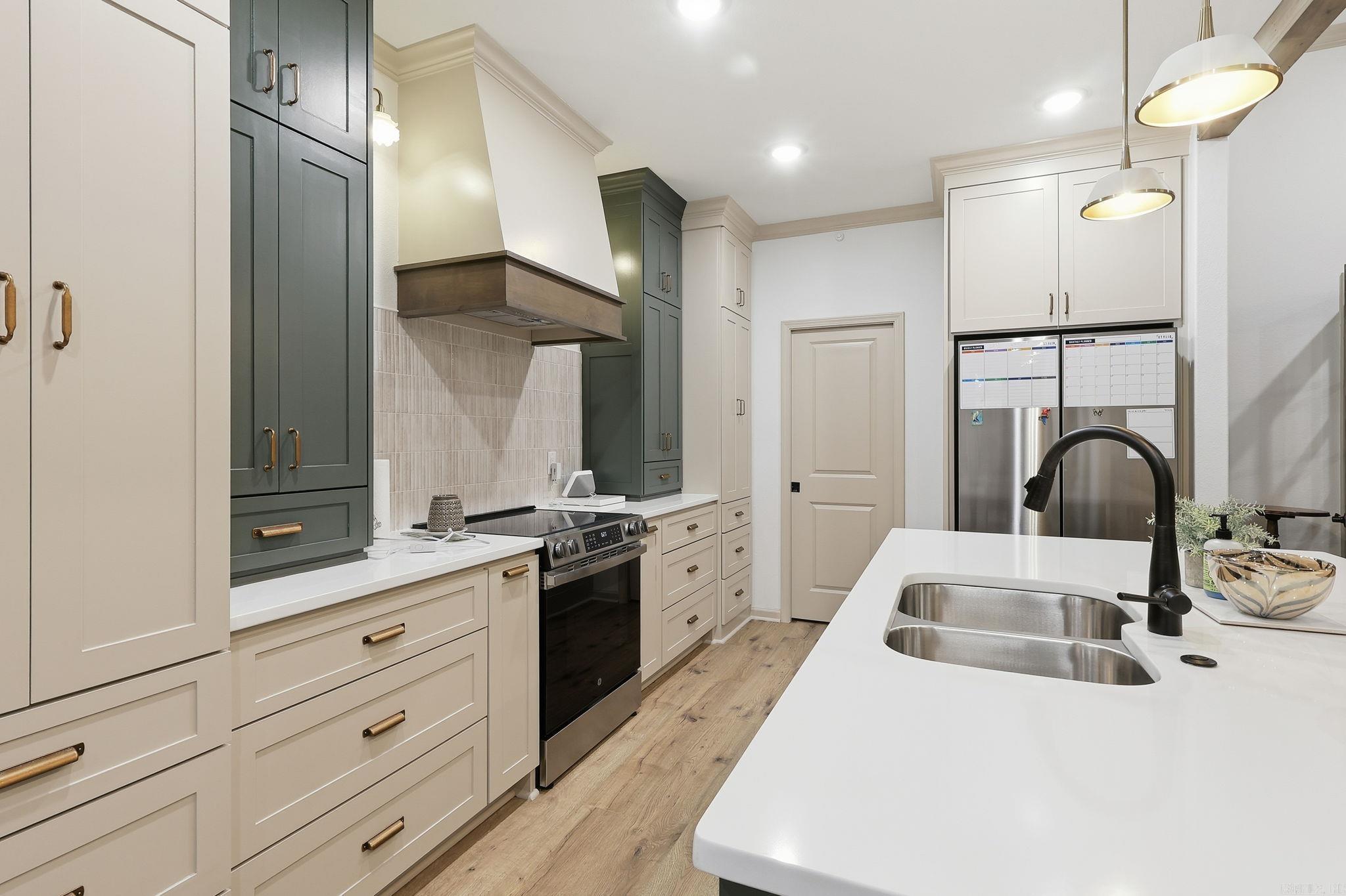 DALE ROAD ACRES PHASE 1 - Residential